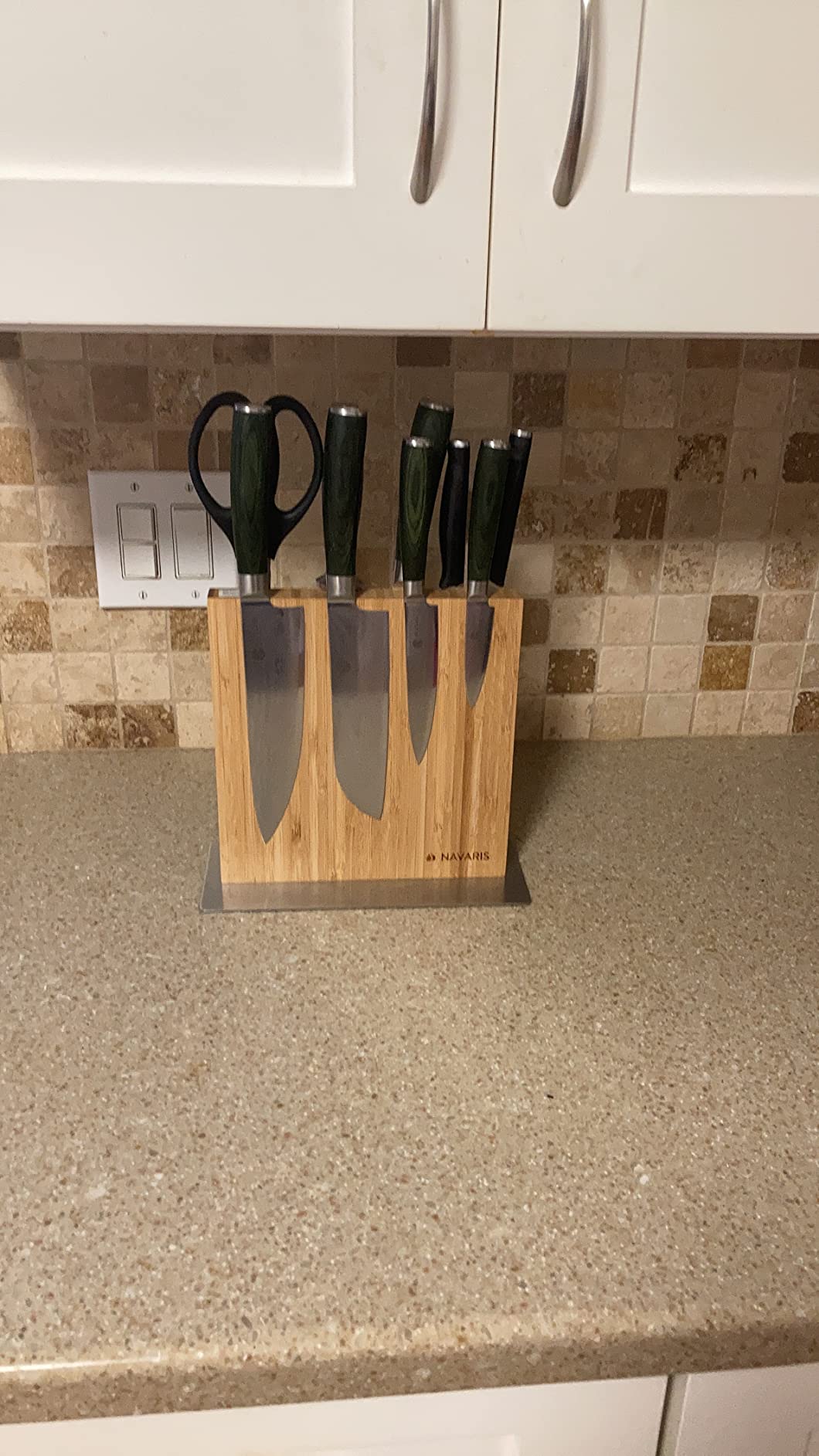 HexClad Essential Knife Set, 6-Piece, Japanese Damascus Stainless Steel Blades, Full Tang Construction, Pakkawood Handles - Customer Photo 2