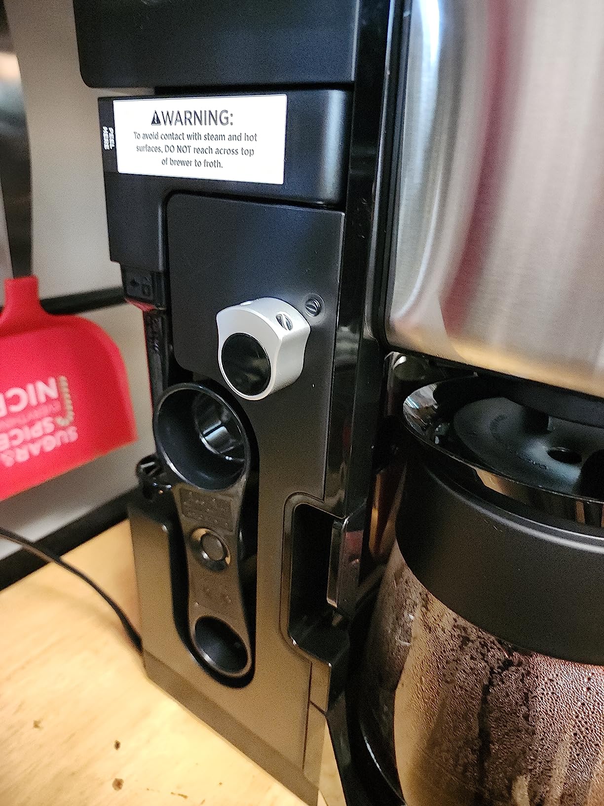 Ninja Hot and Iced Coffee Maker, Single Serve Coffee Maker and Drip Coffee Machine, DualBrew Pro Specialty 12-Cup with K-Cup Combo, Includes Permanent Filter, CFP307 - Customer Photo 1