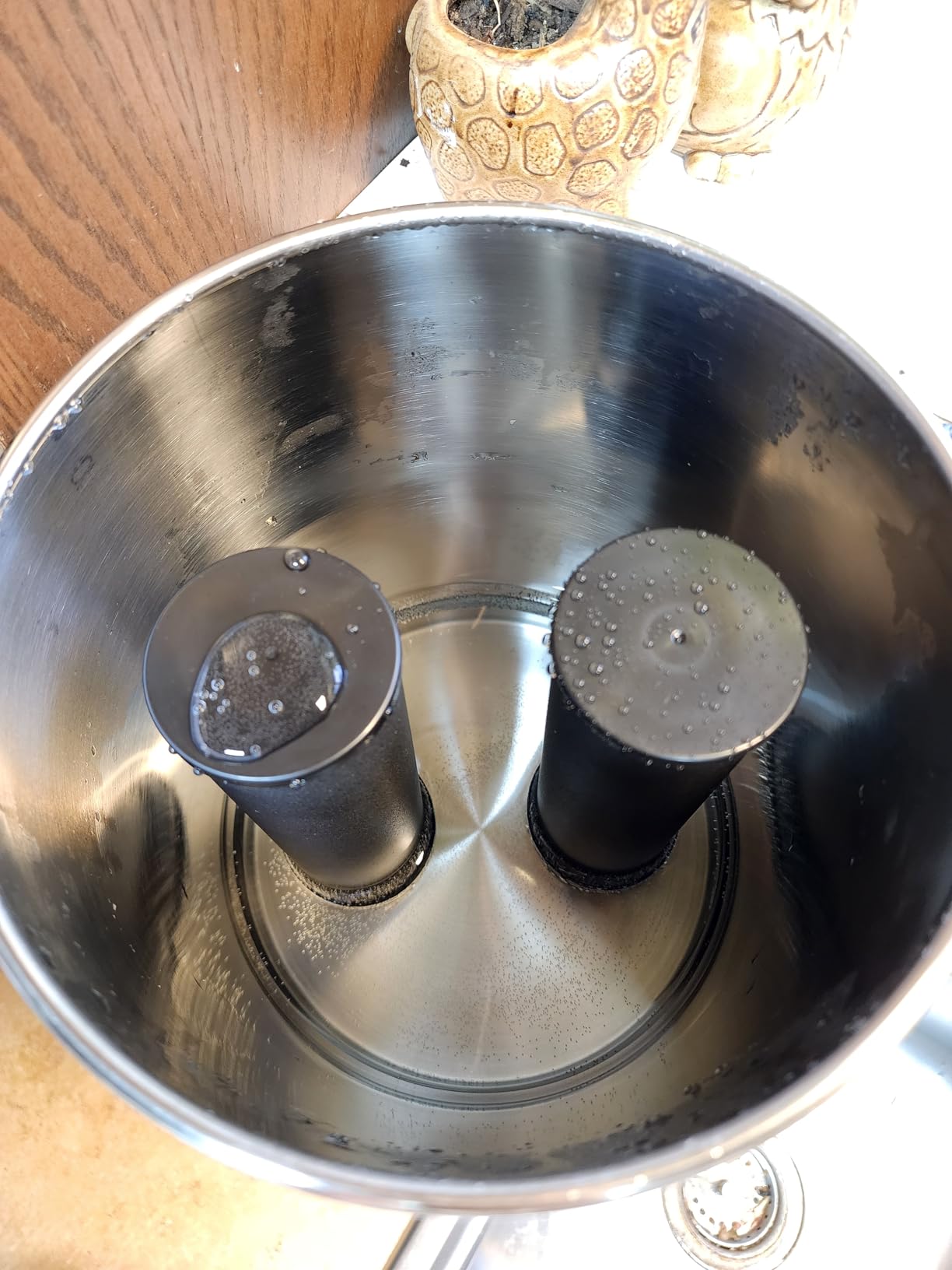 Waterdrop Gravity-fed Water Filter System, Reduces Lead and up to 99% of Chlorine, NSF/ANSI 42&372 Standard, with 2 Black Carbon Filters and Metal Spigot, King Tank Series, WD-TK-A - Customer Photo 3