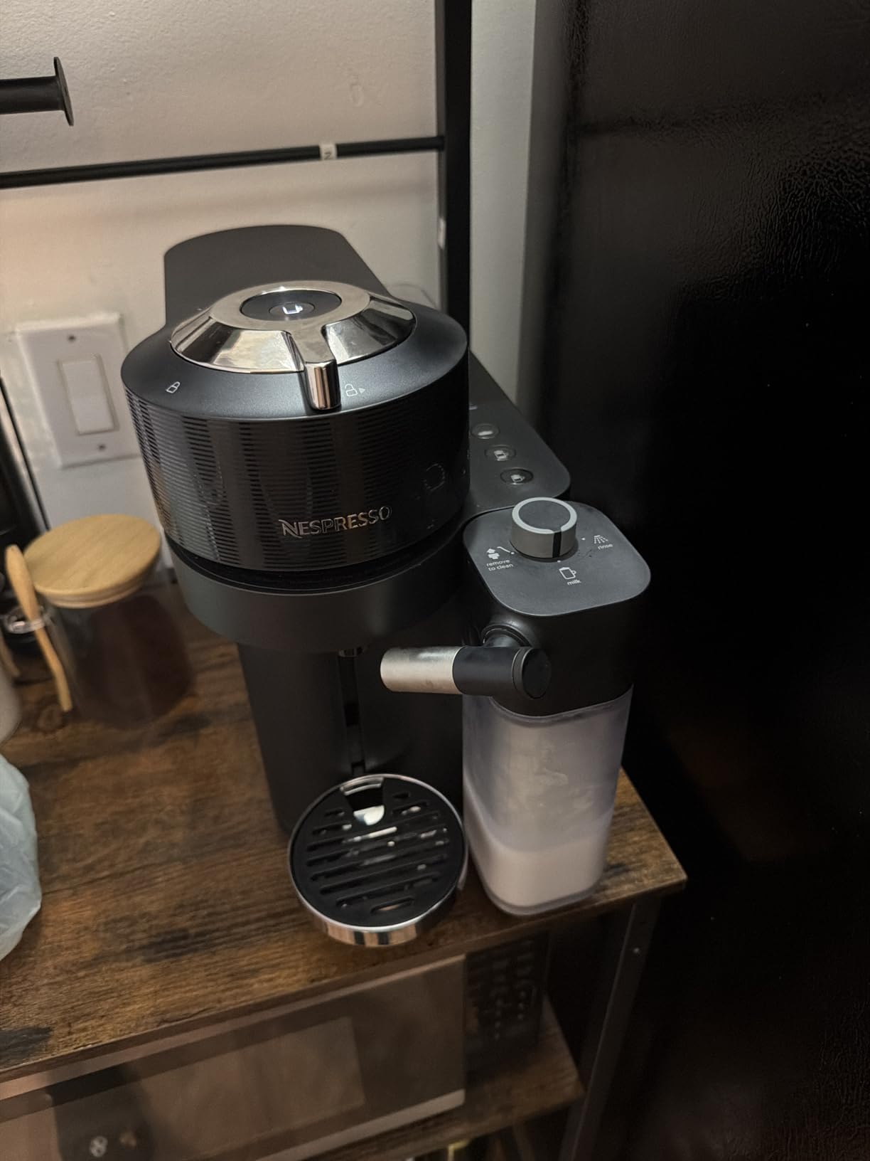 Nespresso Vertuo Lattissima Coffee & Espresso Maker by De'Longhi, Matte White and Glossy - Customer Photo 2
