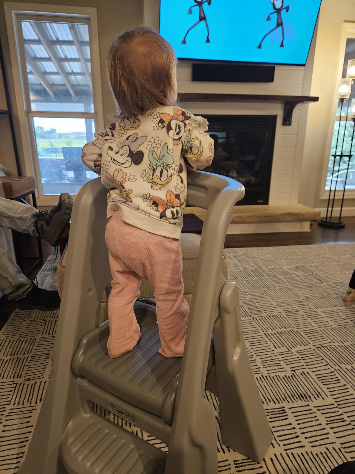 Simplay3 Toddler Tower Montessori Standing Kitchen Step Stool with Sturdy Stabilizing Base and Adjustable Platform, 20.5