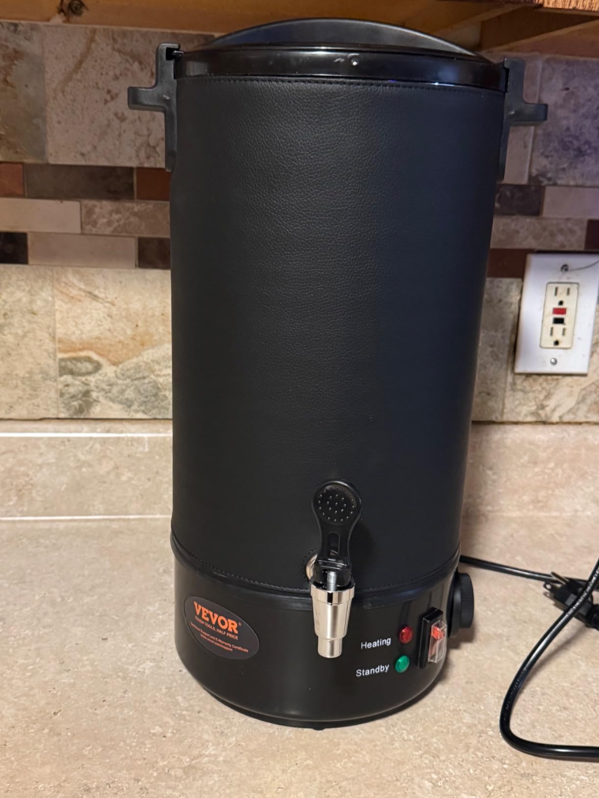 VEVOR 20Lbs Wax Melter for Candle Making, 10 L Extra Large Electric Wax Melting Pot, with Easy Pour Spout and 5-Level Temp Control, Easy Clean for Candle Soap Cream Beauty Bulk Production Business customer photo 1