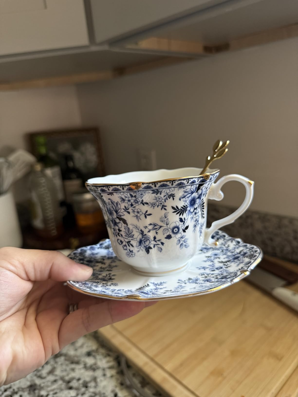 TATSUMI Country Roses Bone China Tea Cup and Saucer Set, 3 Pieces, Vintage Style, For Women and Tea Parties customer photo 1