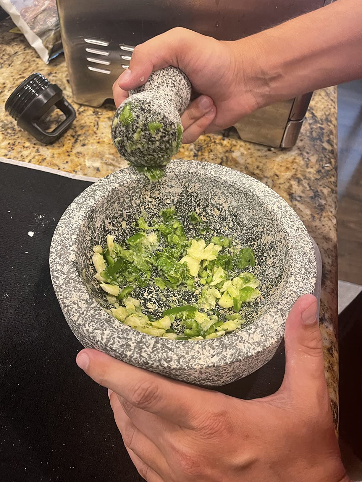 Umien Granite Mortar and Pestle Set - 8-Inch Natural Stone Molcajete with Avocado Tool - 3.5 Cup Capacity for Spices, Herbs, Pestos & Guacamole - Premium Kitchen Gift (Black) - Customer Photo 3