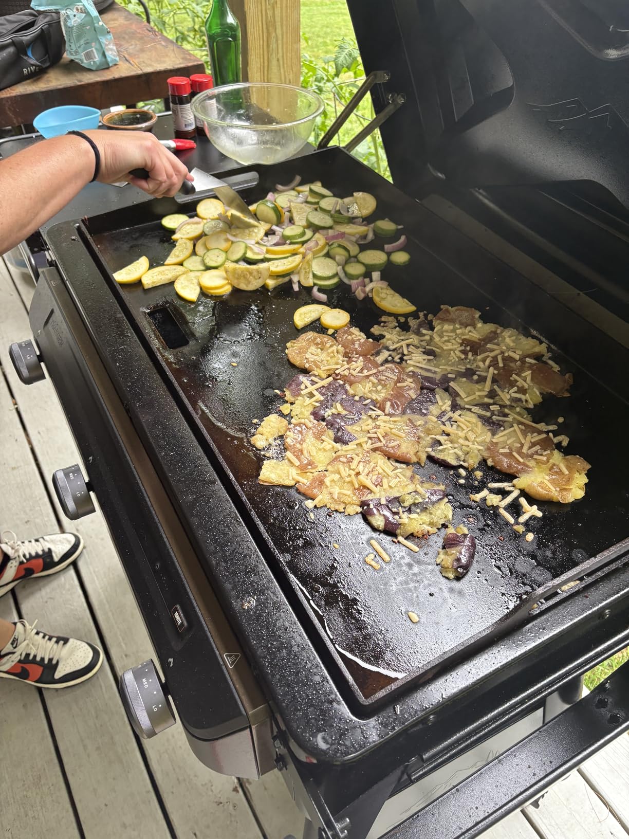 Traeger Flatrock 33 Inch Flat Top Griddle, Outdoor Gas Grill with 3-Zone TruZone Cooking, Even Heat, Fuel Sensor, and EZ-Clean Grease Management, Premium Propane Griddle for Outdoor Cooking - Customer Photo 1