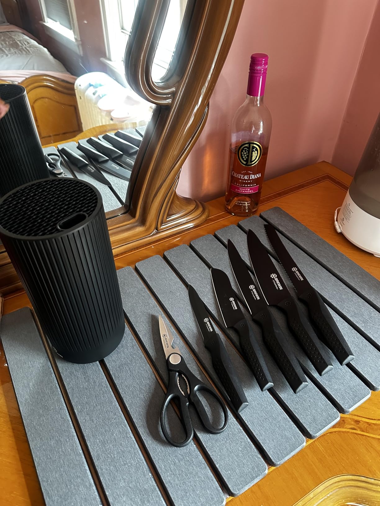Knife Set, Brewin Kitchen Knife Set, Knives Set for Kitchen, Universal Knife Block, Utility Knife Block Set, New Home Essentials, Apartment Essentials, Dishwasher Safe - Customer Photo 4