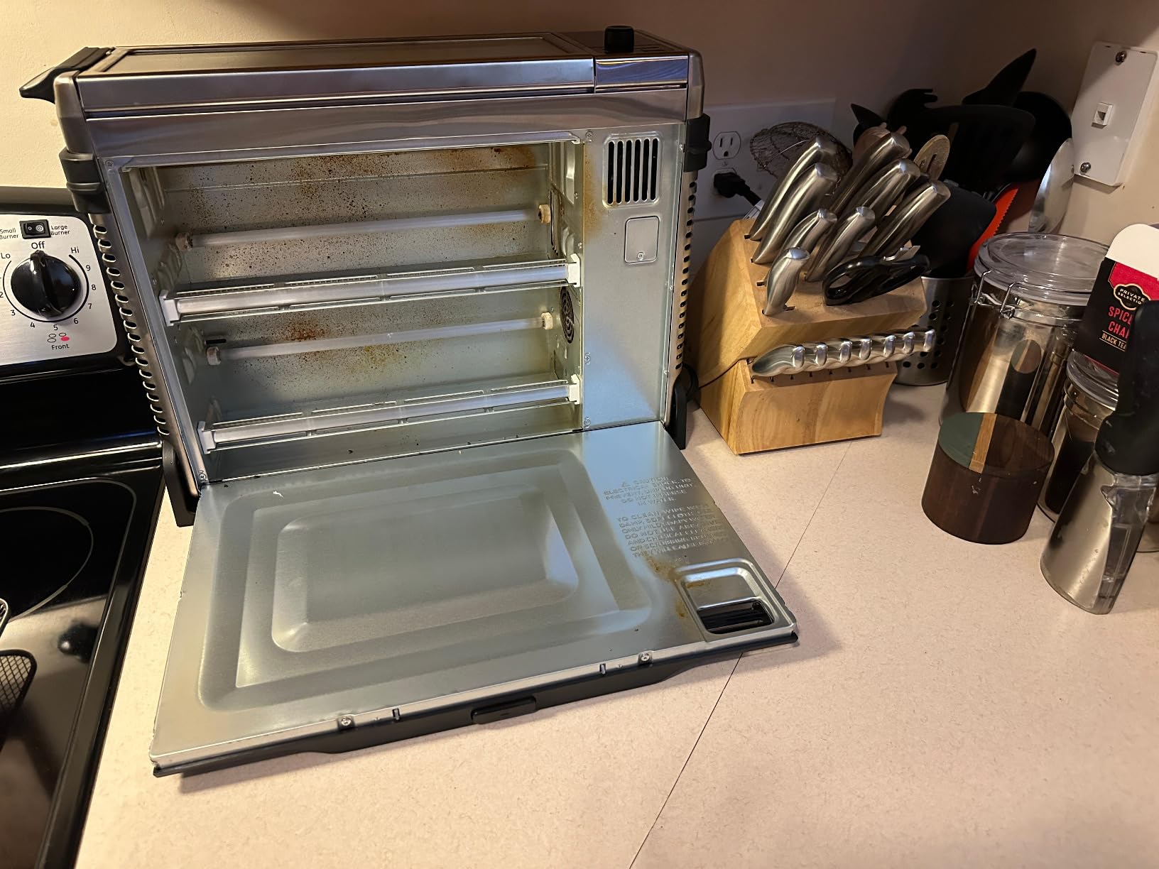 Ninja Air Fryer Toaster Oven Combo 8-in-1 Functionality, Flip Up & Away for Storage Space, Air Fry Basket, Sheet Pan, Wire Rack & Removable Crumb Tray, 1800 Watt, Stainless Steel, SP151 Customer Review Ninja Air Fryer Toaster Oven Combo 8-in-1 Functionality, Flip Up & Away for Storage Space, Air Fry Basket, Sheet Pan, Wire Rack & Removable Crumb Tray, 1800 Watt, Stainless Steel, SP151 - Customer Photo 2