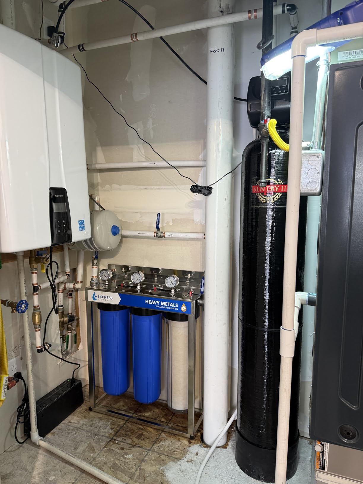 Express Water Whole House Water Filter System | IRON & MANGANESE | 3 Stage Full Home Filtration, Top-Tier Filters Removes Stains/Color on Glass-Ware, Fixtures, Laundry, Signf. Reduces Lead & Arsenic - Customer Photo 2