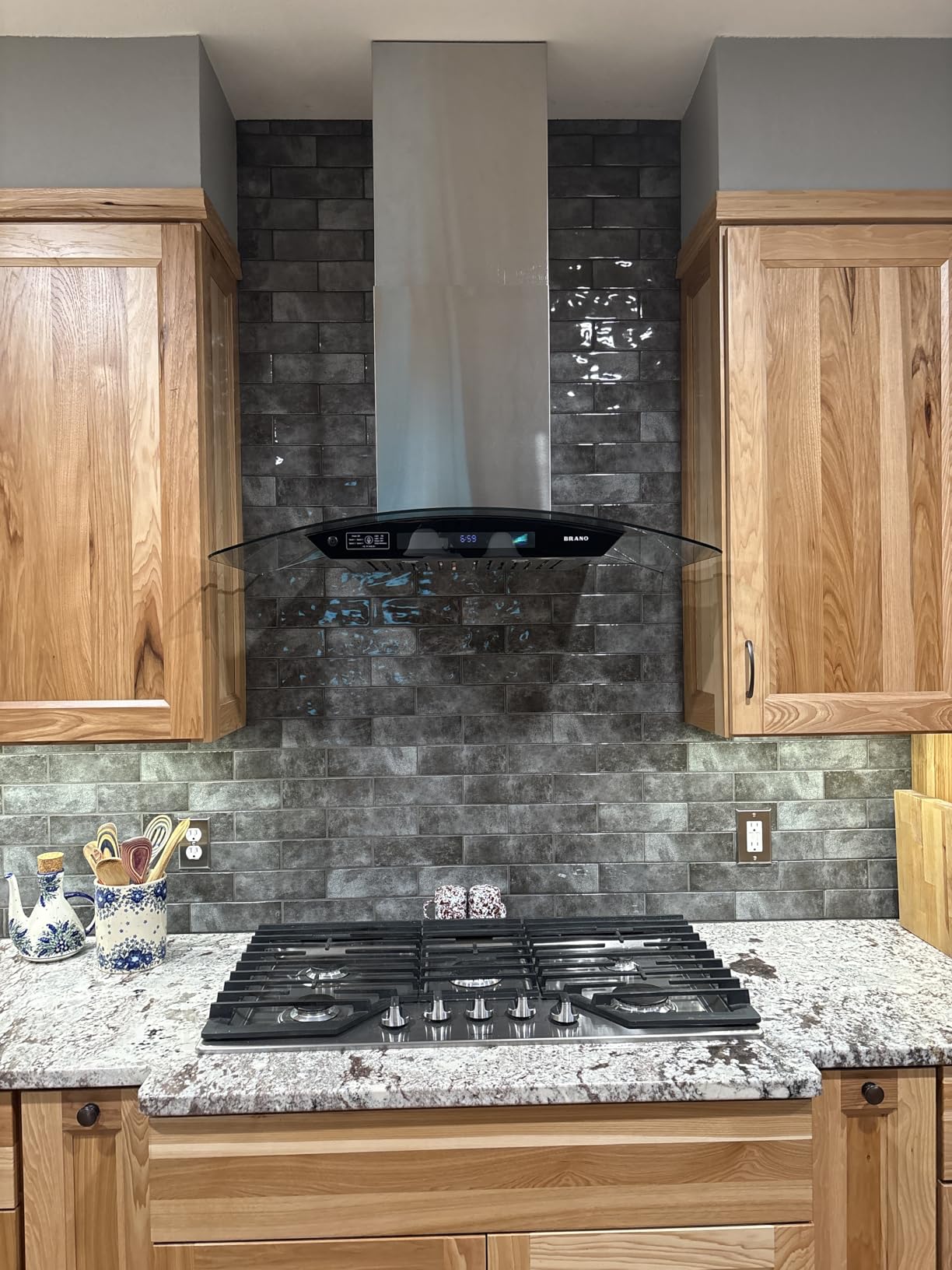 30 inch Wall Mount Range Hood Tempered Glass 900 CFM, Voice/Gesture/Touch Control, Stainless Steel Kitchen Hood Vent with 4 Speed Exhaust Fan, Adjustable Lights, Memory Mode - Customer Photo 1