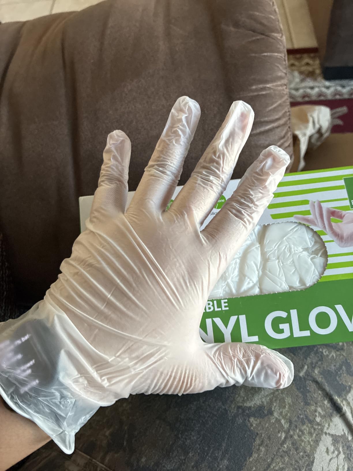 Disposable Vinyl Gloves, Food Safe, Latex-Free Powder-Free Clear Plastic Gloves for Cooking, House Clean, Food Prep - Customer Photo 3