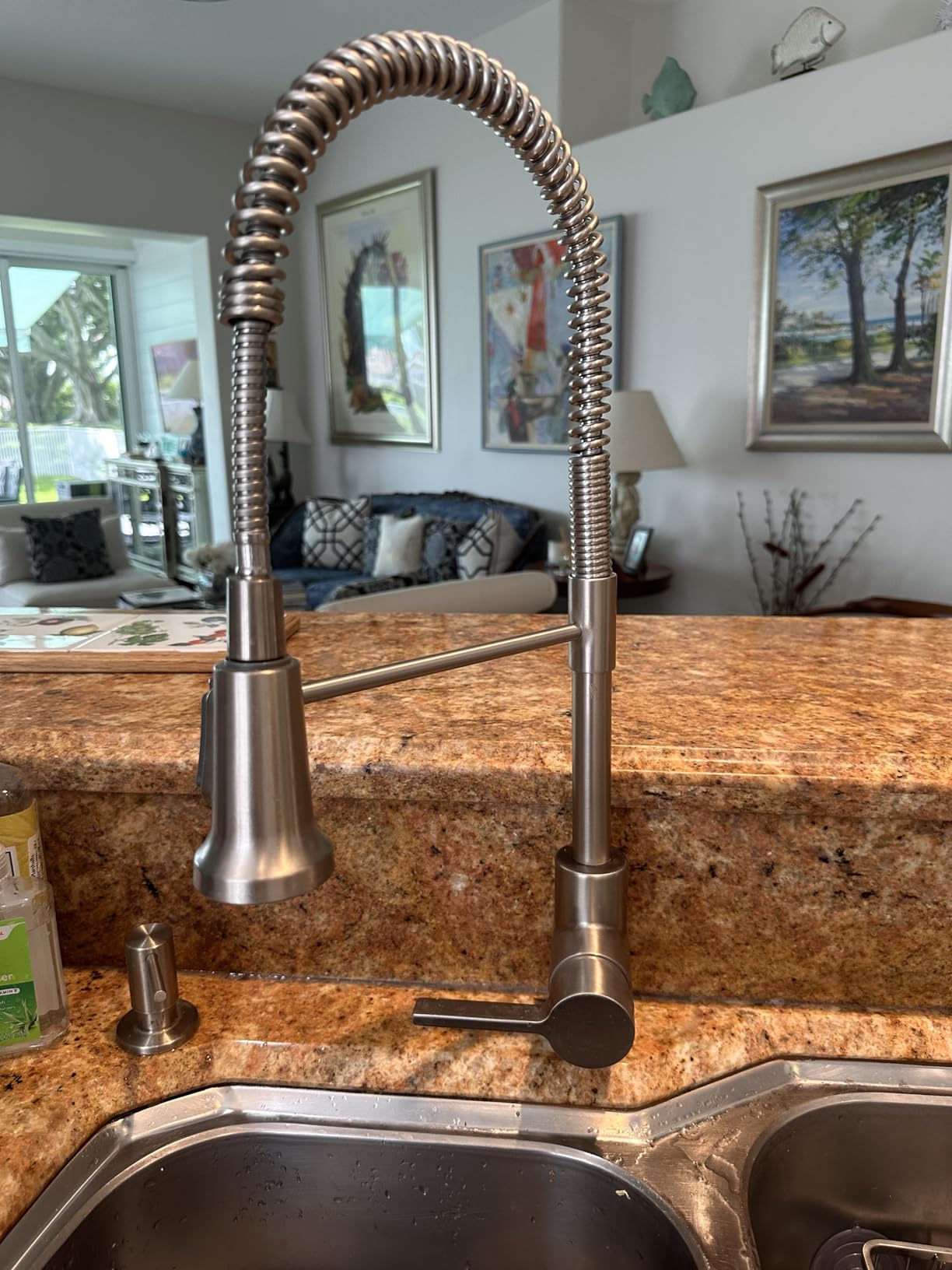 KRAUS Coda Commercial Style 2-Function Single Handle Pull Down Kitchen Faucet in Spot-Free Stainless Steel, KPF-1617SFS - Customer Photo 1