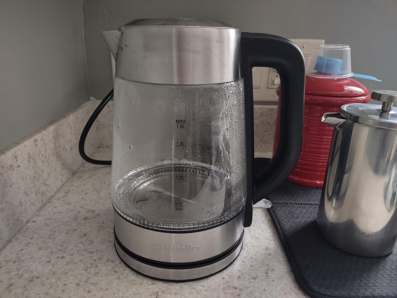 Mueller Rapid Boil Electric Tea Kettle 1.8L – Borosilicate Glass & Stainless Steel – BPA-Free Hot Water Boiler, LED Light, Auto Shut-Off, Boil Dry Protection Fast Water Heater – Kitchen Appliances - Customer Photo 1