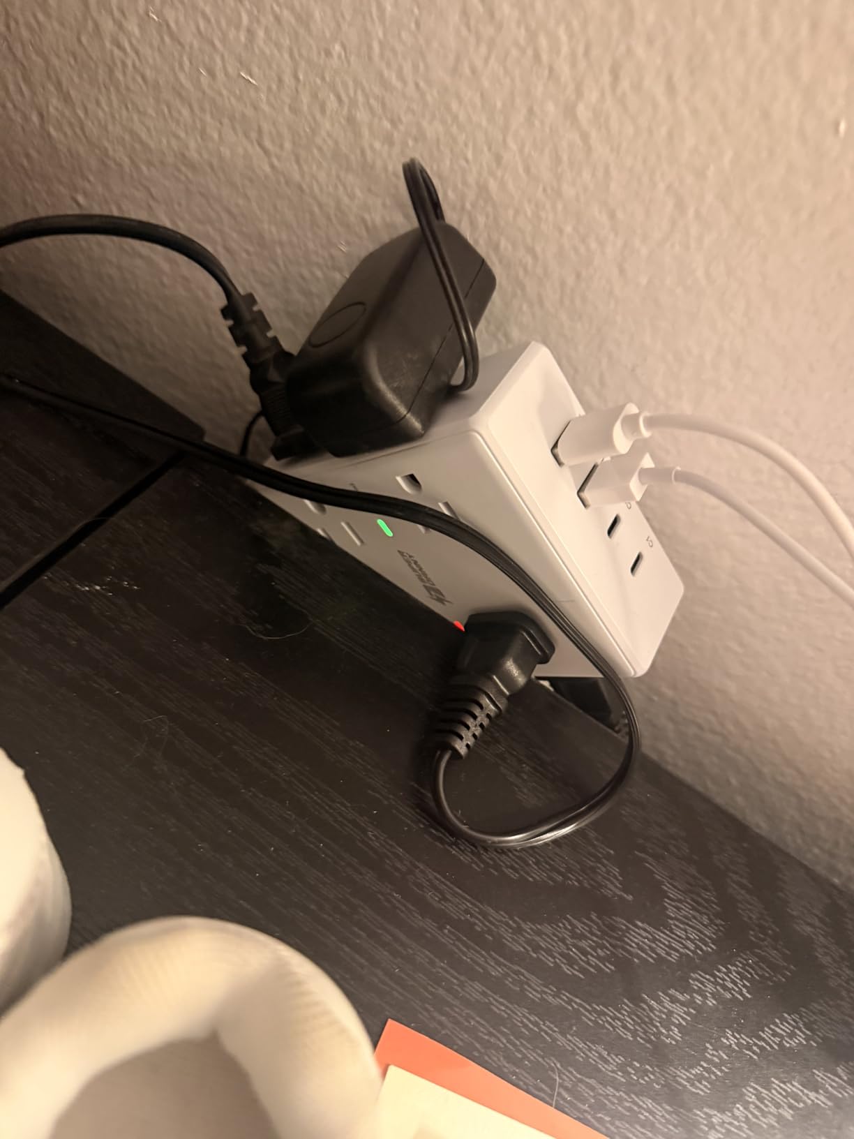 10Ft Extension Cord with Multiple Outlets, Flat Plug Surge Protector Power Strip 10 Ft Long Cord, 8 Outlets & 4 USB Ports (2 USB C), Desk Charging Station for Home Office, College Dorm Room Essentials - Customer Photo 1