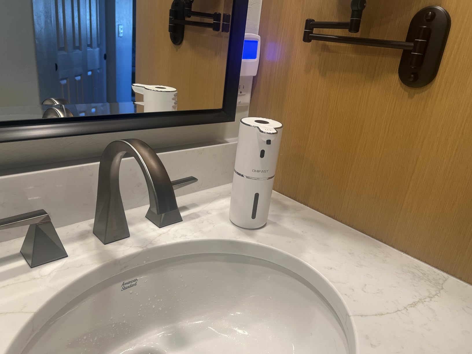Automatic Liquid Soap Dispenser Touchless, USB Rechargeable Smart Hand Soap Dispenser, 6-Level Adjustable, 12.8oz/380mL Wall Mounted for Bathroom Kitchen Dish Soap-White - Customer Photo 1