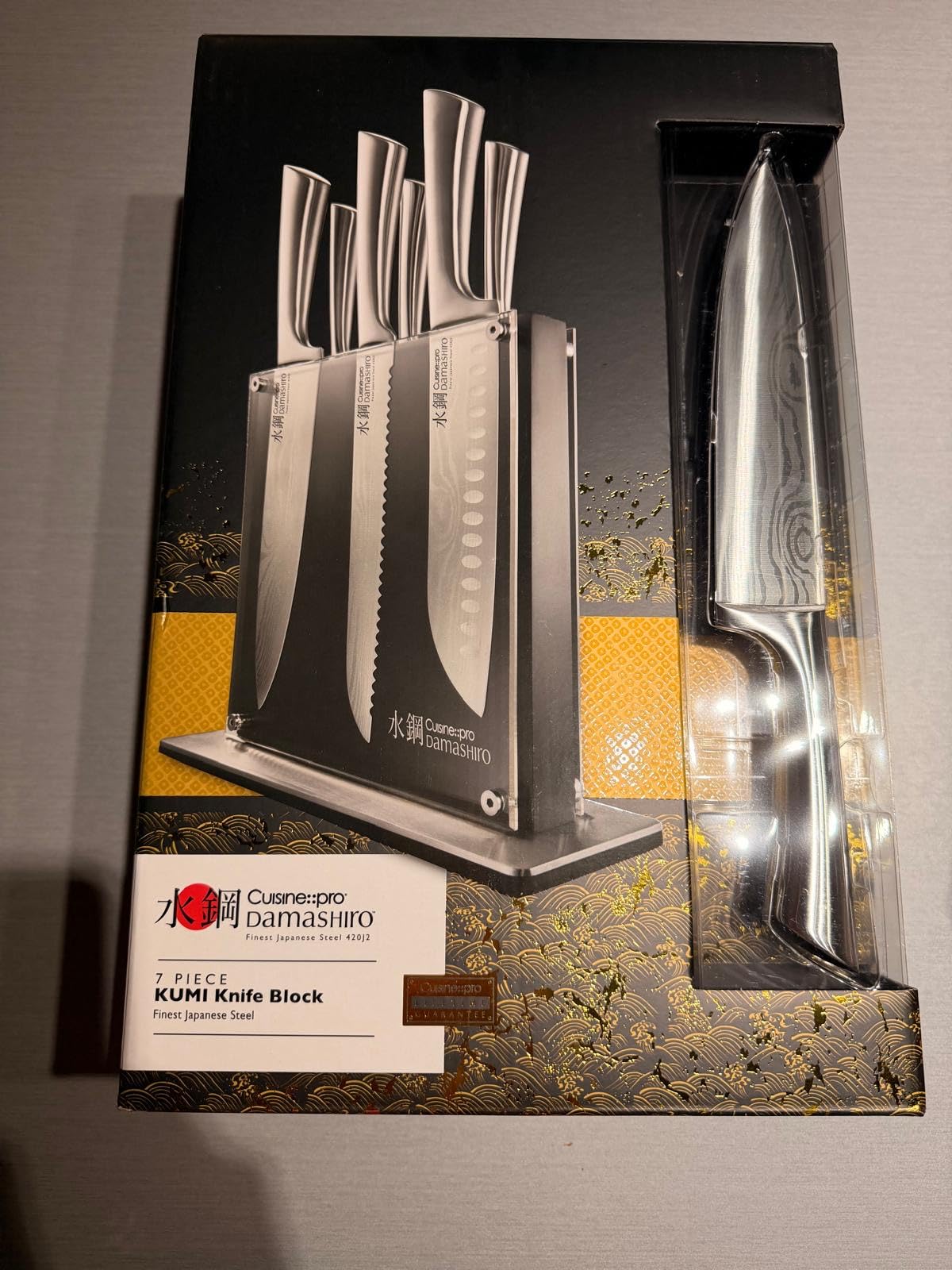 Cuisine::pro Damashiro Knife Block (Kumi, 7-Piece Chef Knife Set) - Japanese Steel Knife - Magnetic Knife Block- Damascus-Inspired Blade Kitchen Knives - Customer Photo 4