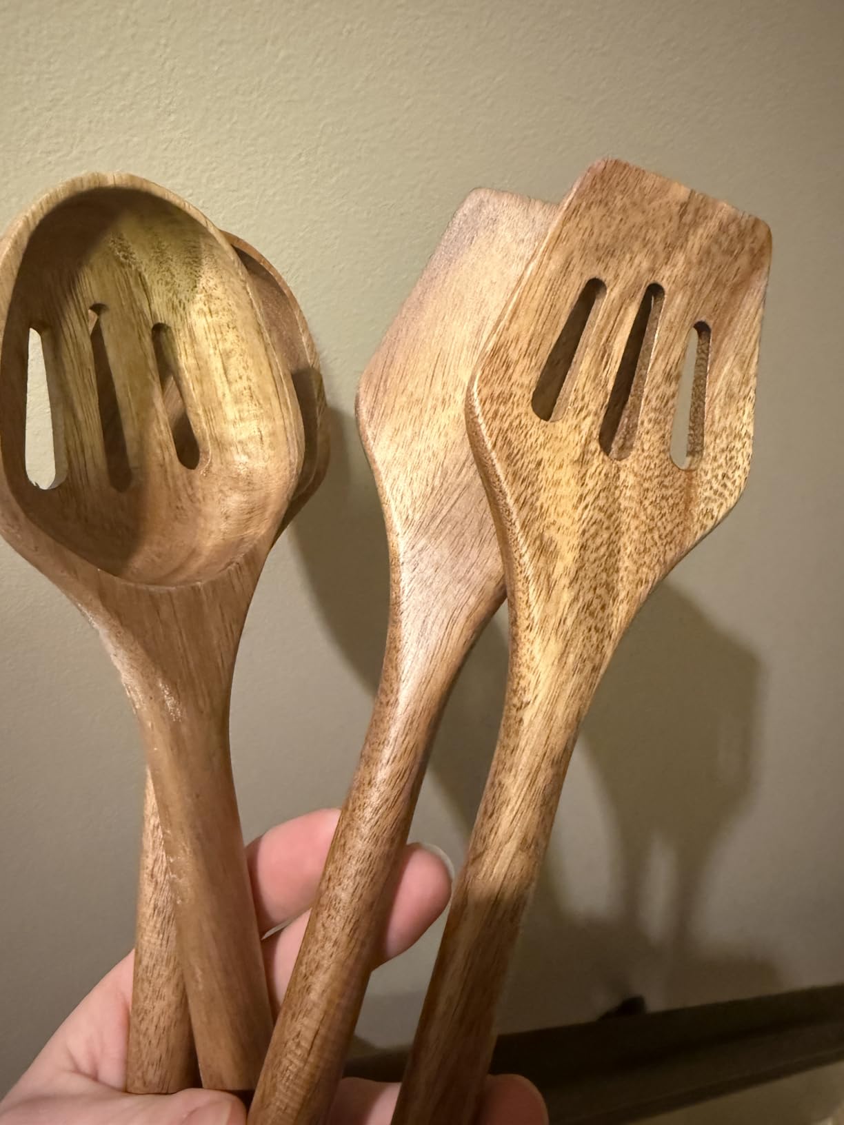 Acacia Utensil Set of 5 with Holder – Premium Wooden Cooking Utensils, Eco Friendly Acacia Wood Spatula & Spoon Set, Nonstick Safe Kitchen Tools - Customer Photo 2