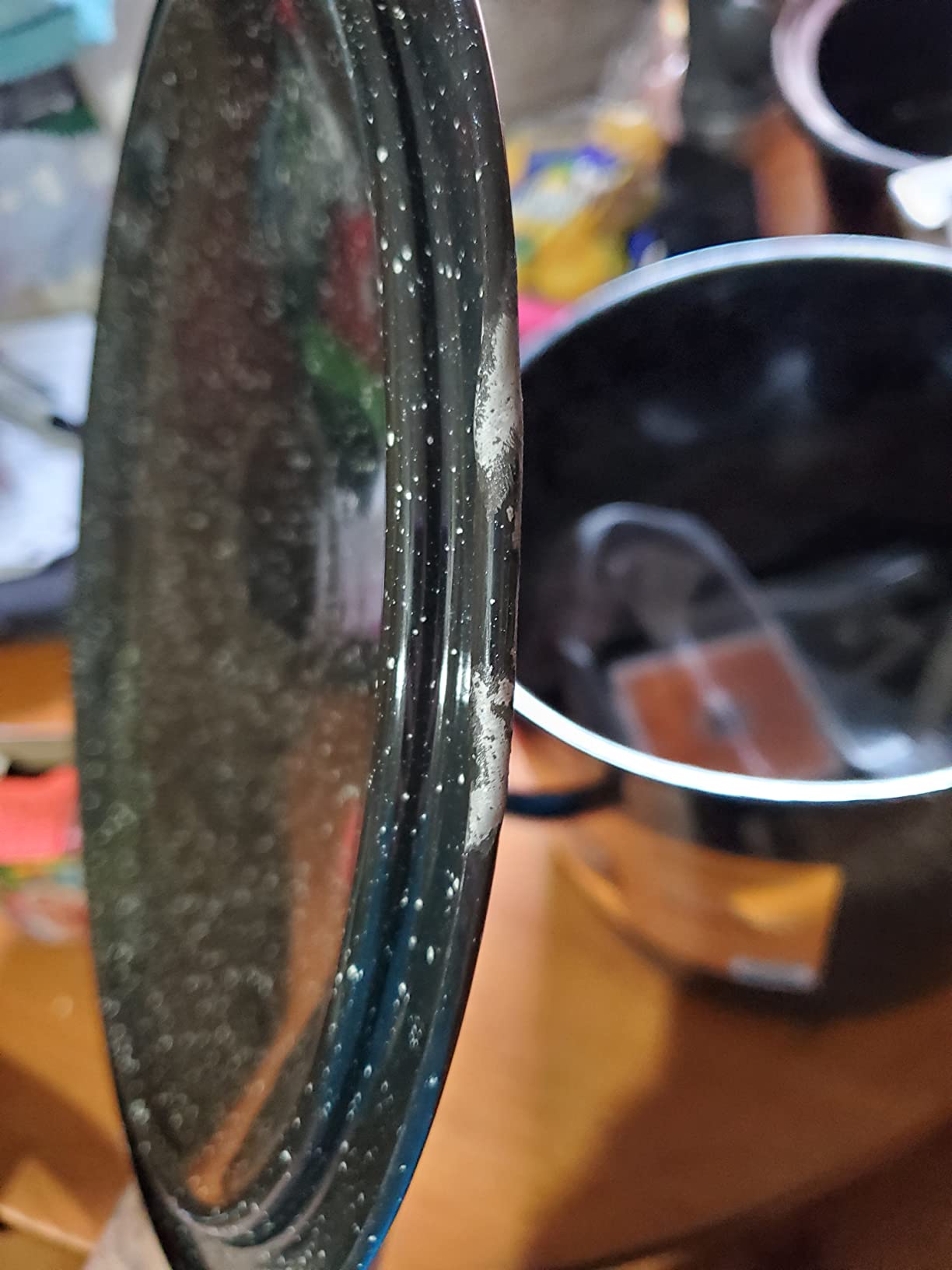 Granite Ware 15.5-Quart Stockpot, Large Capacity for Soups, Stews, Pasta - Durable Graniteware with Non-Stick Surface for Easy Cleaning - Chip-Resistant & Even Heat Distribution (Speckled Black) - Customer Photo 0