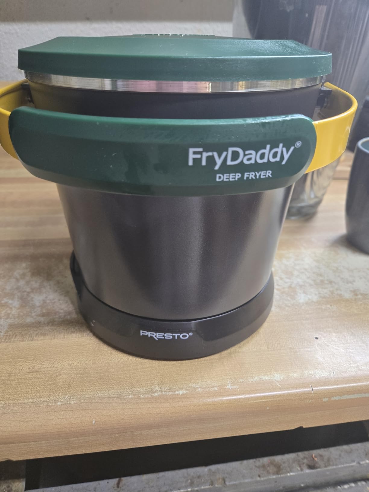 Presto 05420 FryDaddy Electric Deep Fryer,Black Customer Review Presto 05420 FryDaddy Electric Deep Fryer,Black - Customer Photo 3