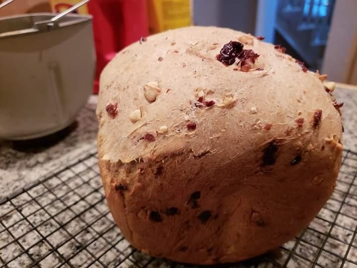 Zojirushi BB-HAC10 Home Bakery 1-Pound-Loaf Programmable Mini Breadmaker, White Customer Review Zojirushi BB-HAC10 Home Bakery 1-Pound-Loaf Programmable Mini Breadmaker, White - Customer Photo 0