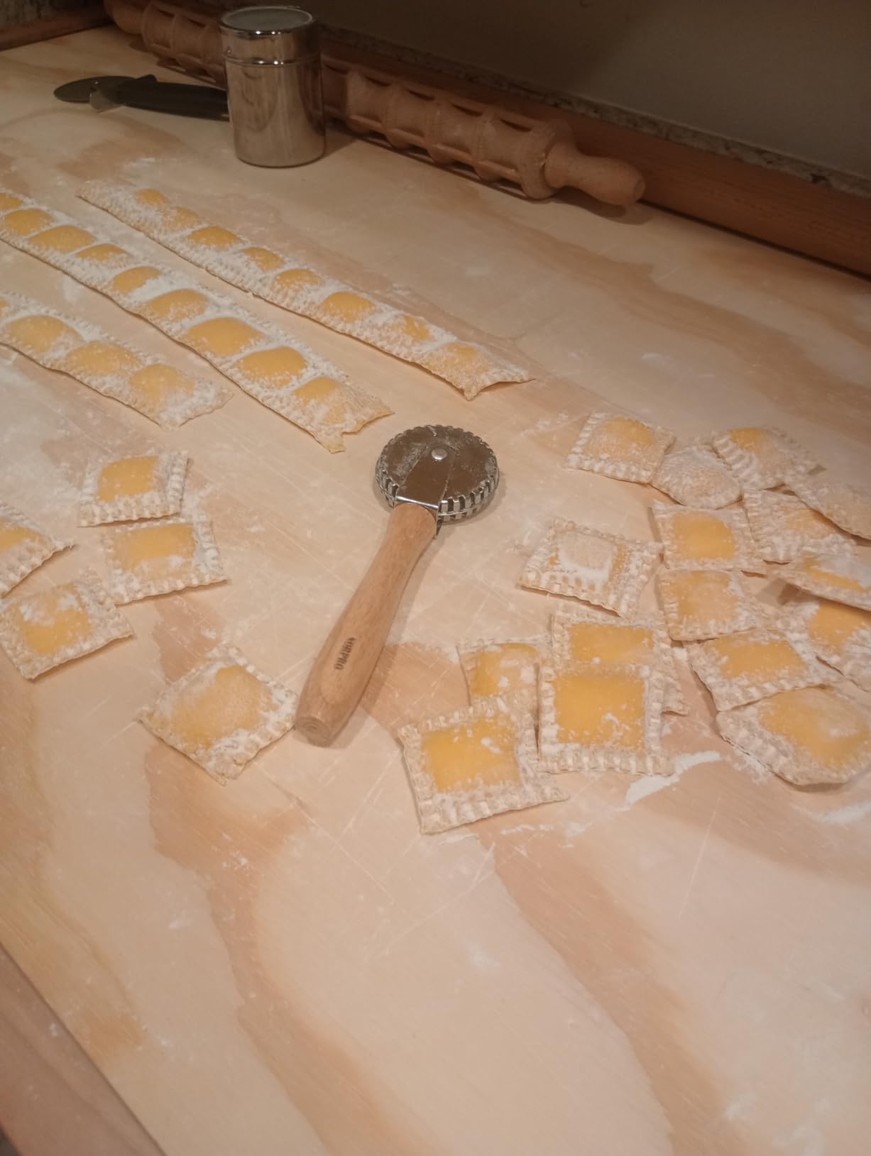 Norpro Stainless Steel Pastry Crimp-Cut-Seal, Metallic, 1 Count (Pack of 1) customer photo 2