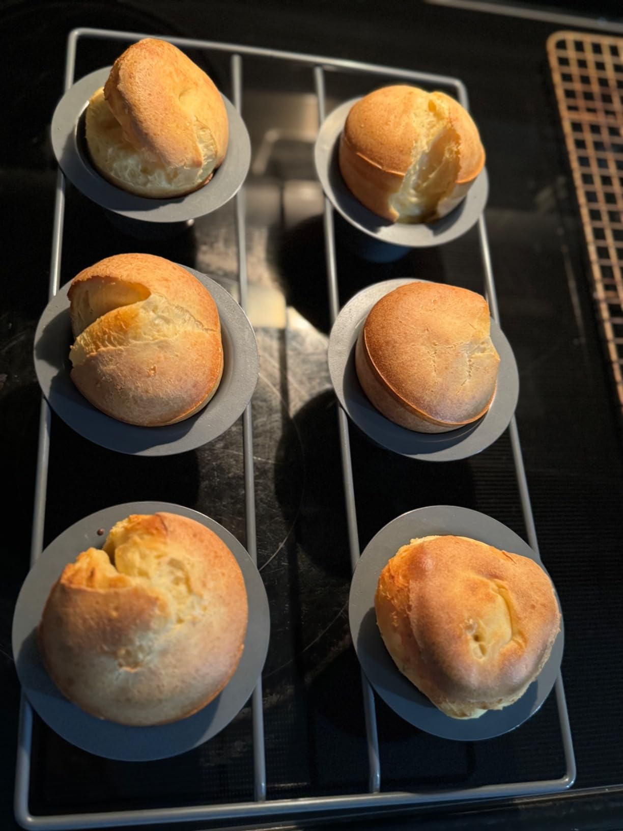 Fox Run Non-Stick Popover Pan, 6 Cup Yorkshire Pudding Pan customer photo 1