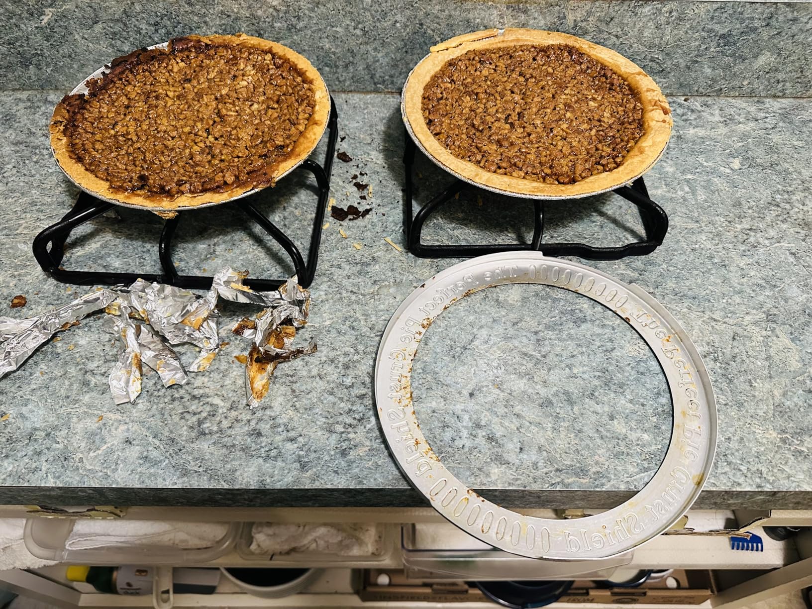 Norpro Aluminum 9 Inch Pie Crust Shield, Shown customer photo 1