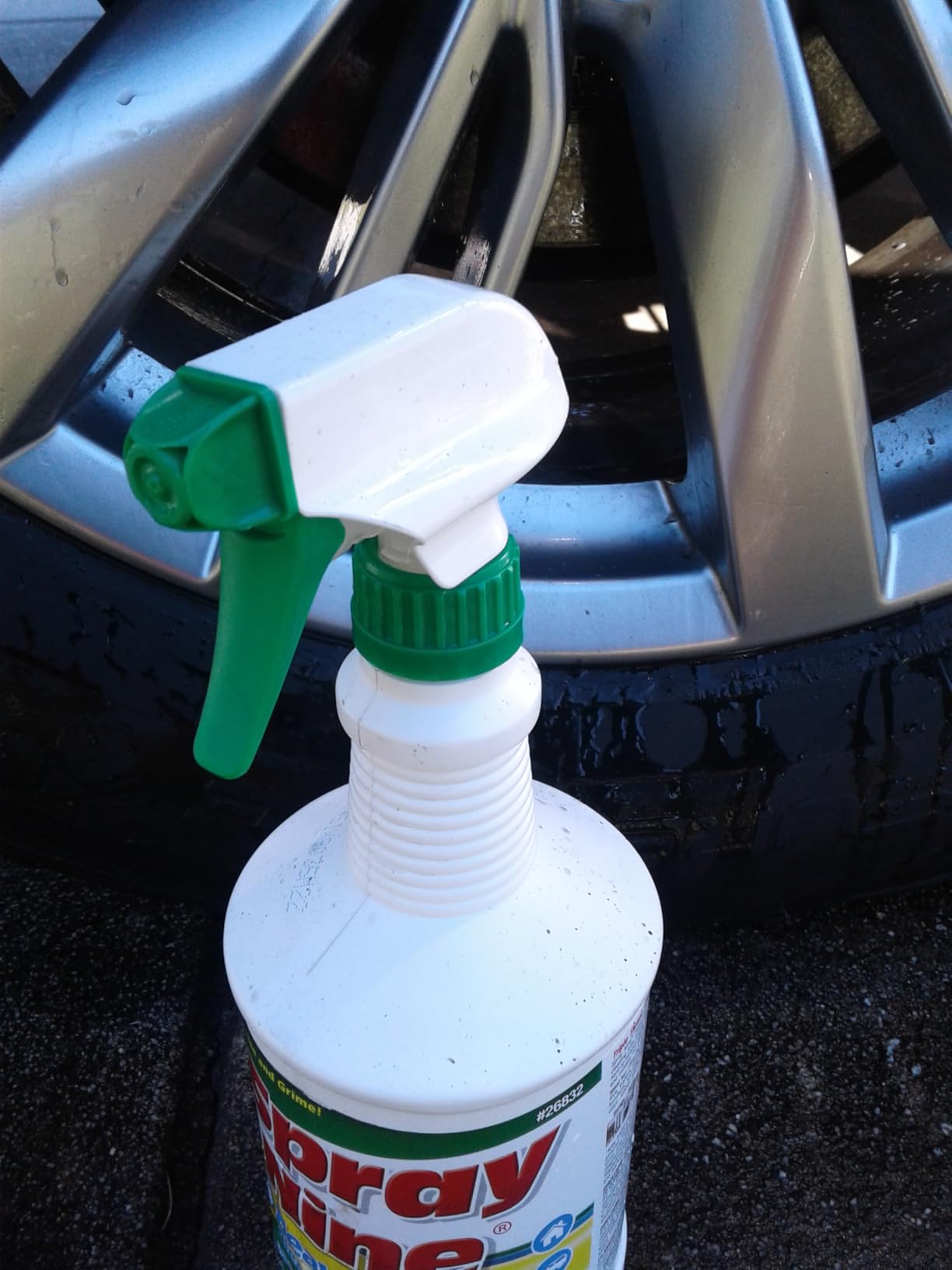 Spray Nine 26832 Heavy Duty Cleaner, Degreaser & Disinfectant, 32 Fl Oz - Customer Photo 0