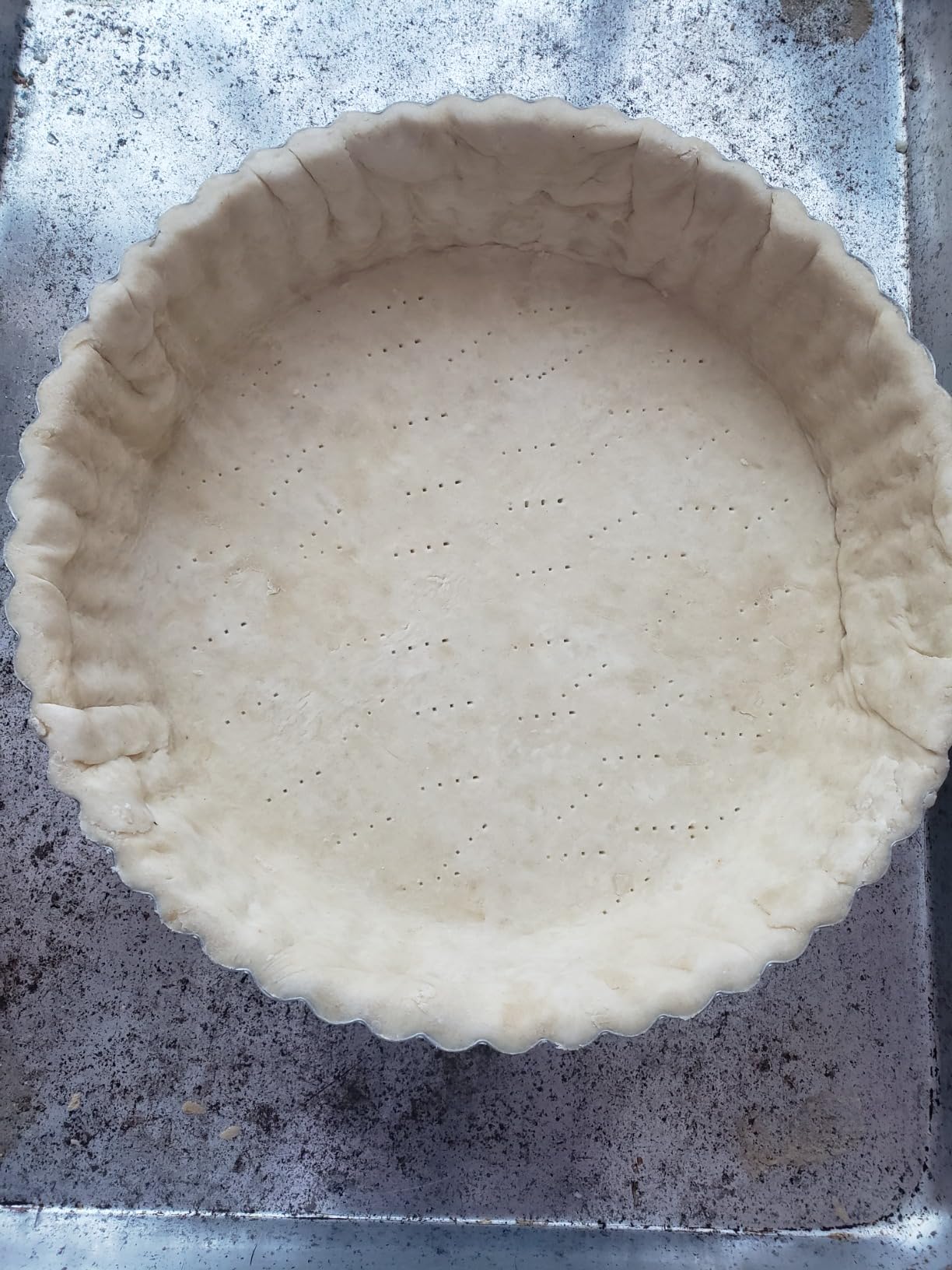 Fat Daddio's PFT-95 Round Fluted Tart Pan, 9.5 x 1 Inch customer photo 2