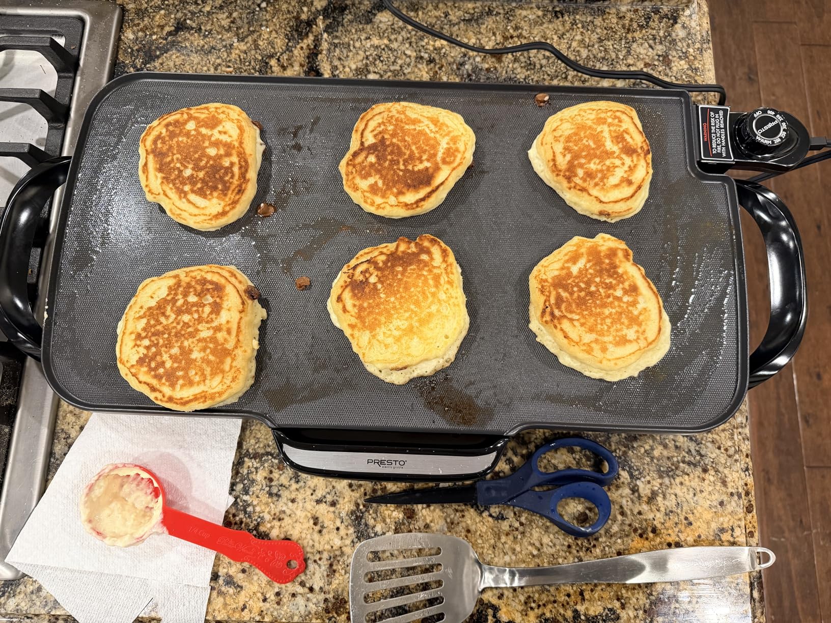 Presto 07061 22-Inch Electric Griddle with Removable Handles, Extra-Large Nonstick Ceramic Surface, Black - Customer Photo 1