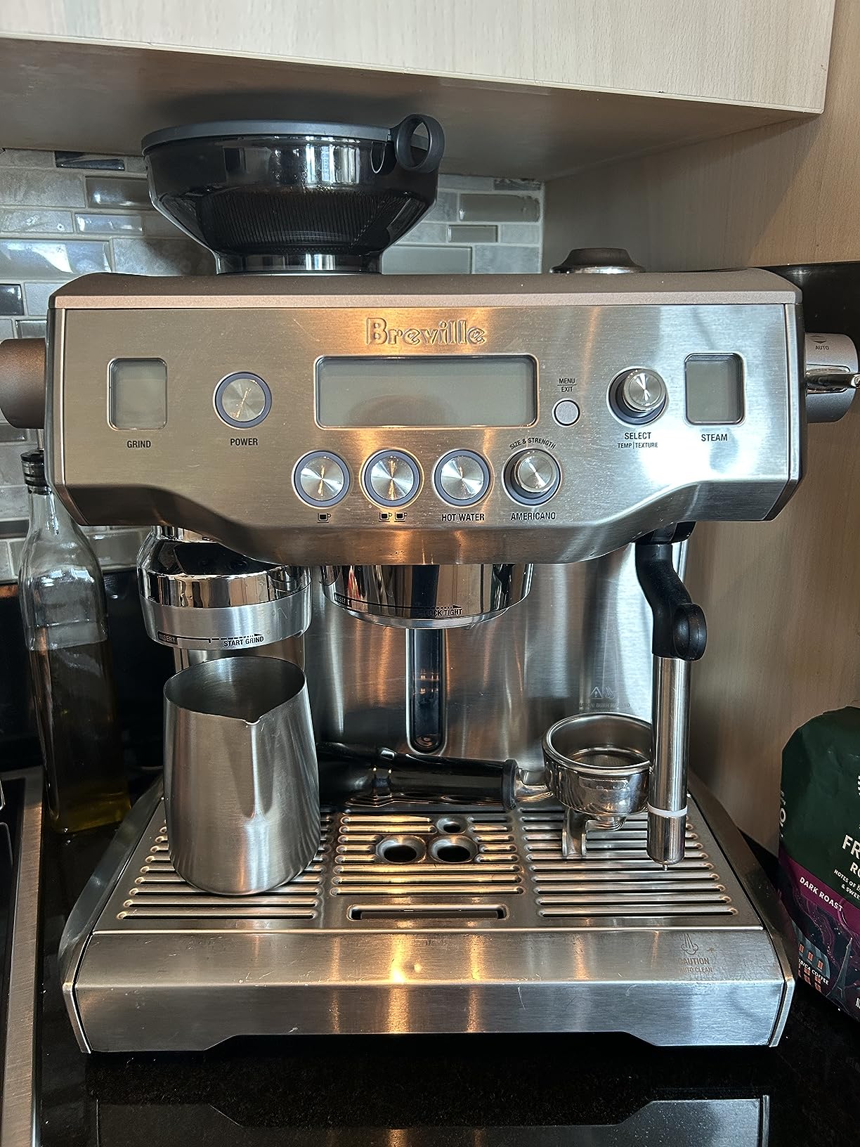 Breville Oracle Espresso Machine BES980XL, Brushed Stainless Steel - Customer Photo 3