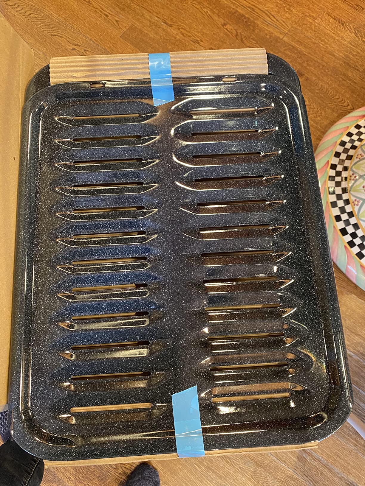 Universal Broiler Pan with Rack for Oven, Non-Stick Pan, 2 Piece Black Porcelain Coated Carbon Steel Roasting Pan, Dishwasher Safe, WB48X10056, Genuine GE Appliances Manufactured OEM Part - Customer Photo 3