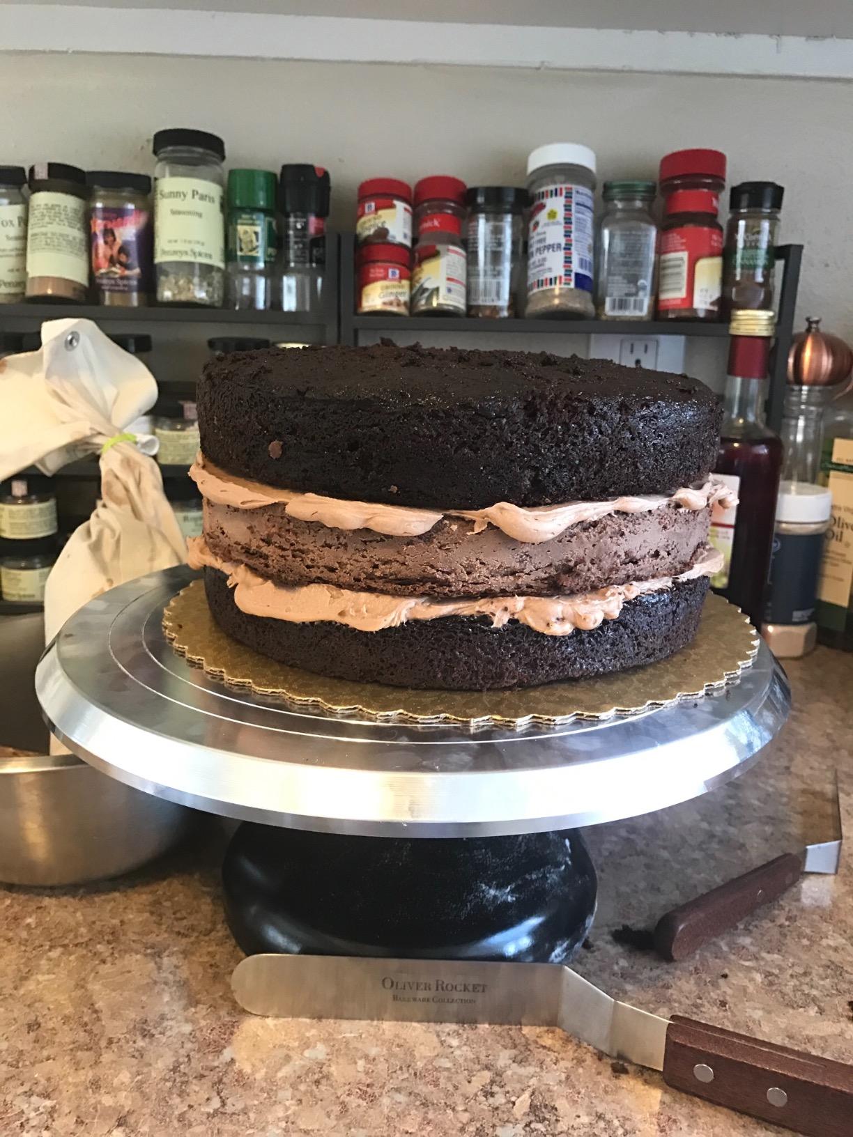 Winco Revolving Cake Decorating stand, 12 inches, Silver customer photo 1