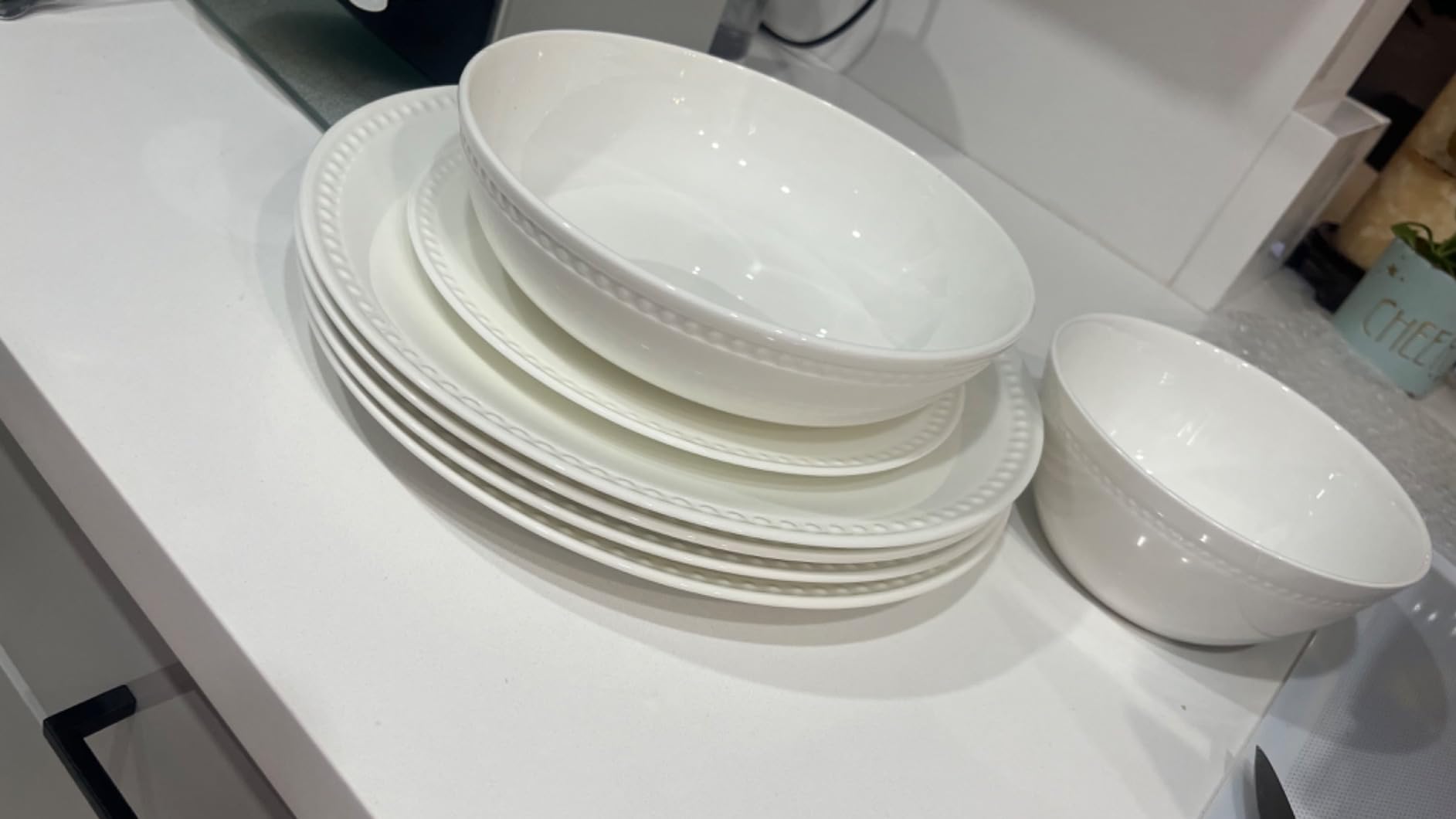 Mikasa Ciara 16 Piece Bone China Dinnerware Set, Service for 4, Lightweight and Durable Plates Bowls and Mugs, Elegant White Dinnerware for Everyday Use - Customer Photo 1
