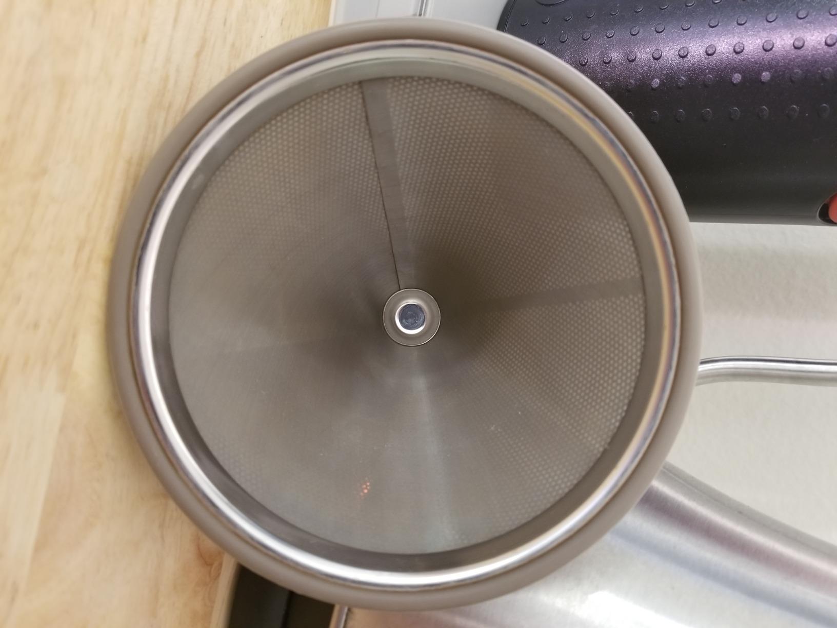 OVALWARE Paperless Stainless Steel Pour Over Coffee Filter - Reusable and Permanent Coffee Cone Dripper for Ovalware, Chemex, Hario and Other Carafes - Customer Photo 1