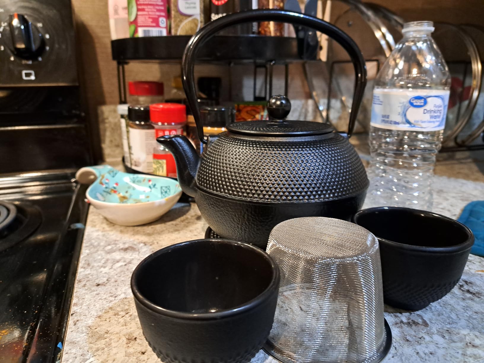 Juvale Cast Iron Teapot - 1200 mL, Black, 2 Cups - Japanese Tea Set with Stainless Steel Infuser & Stovetop Kettle for Loose Leaf Tea - Customer Photo 3