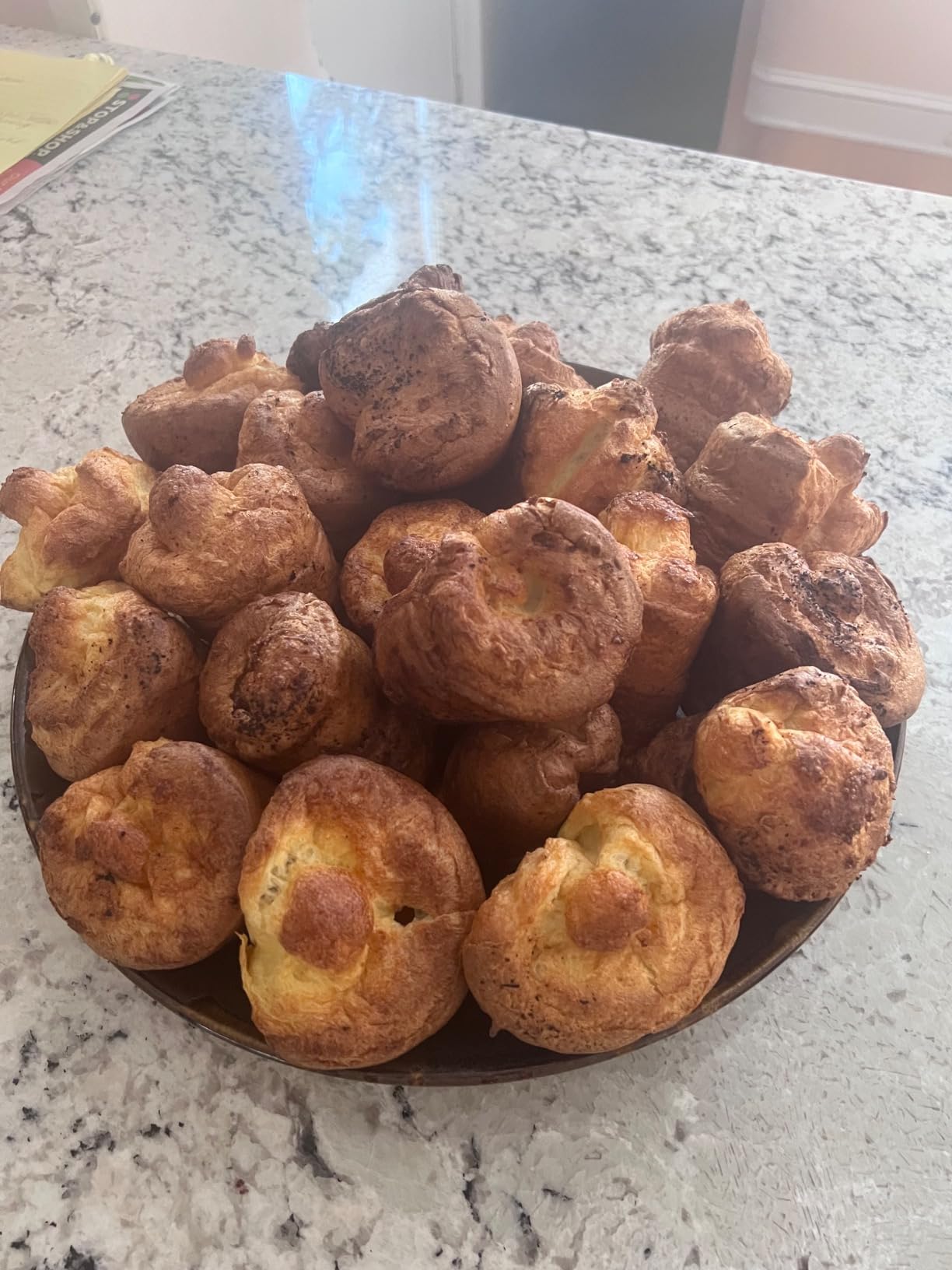 Chicago Metallic Professional 6-Cup Popover Pan with Armor-Glide Coating customer photo 1