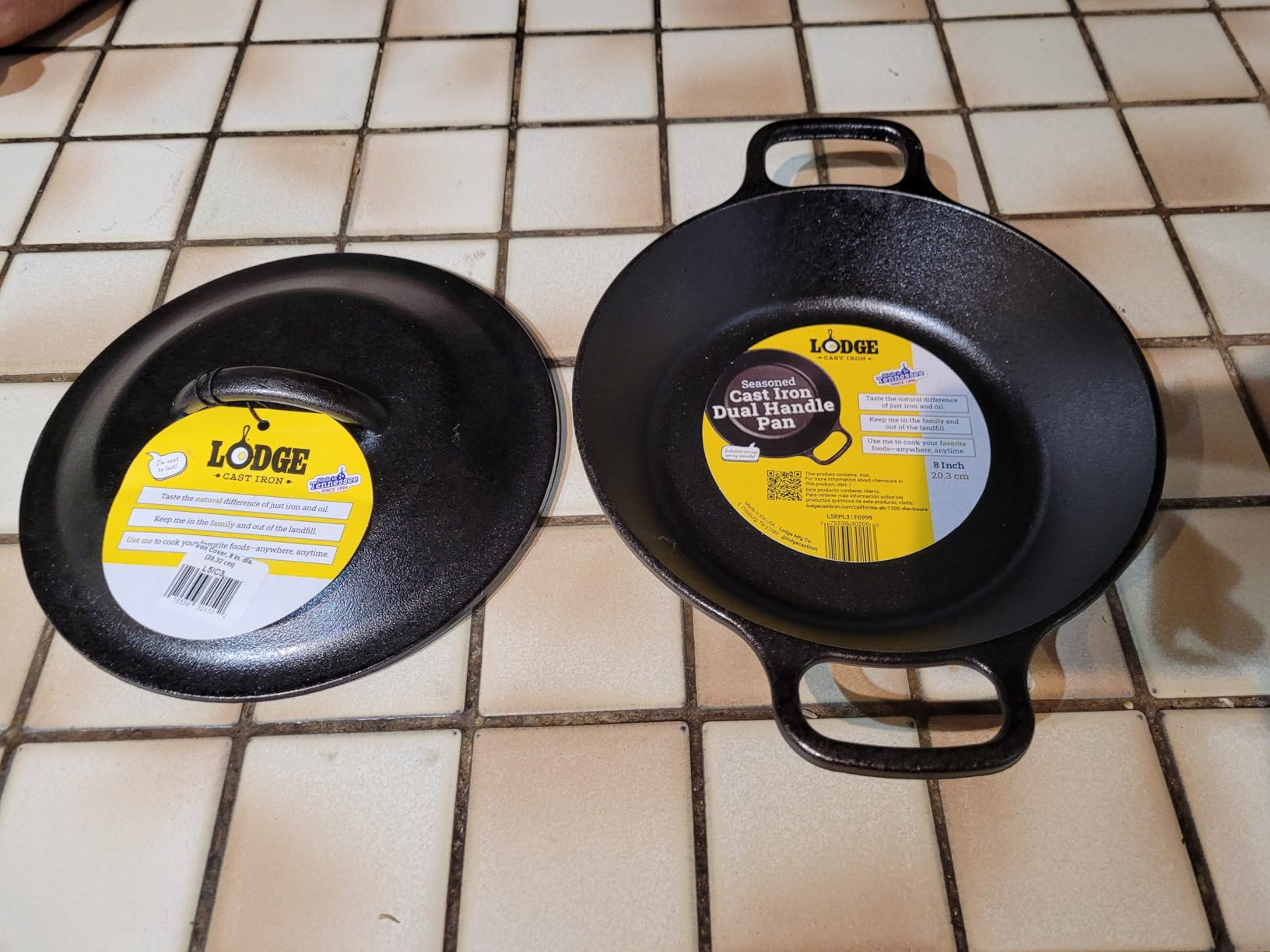 Lodge 8 Inch Pre-Seasoned Cast Iron Skillet - Dual Assist Handles customer photo 2