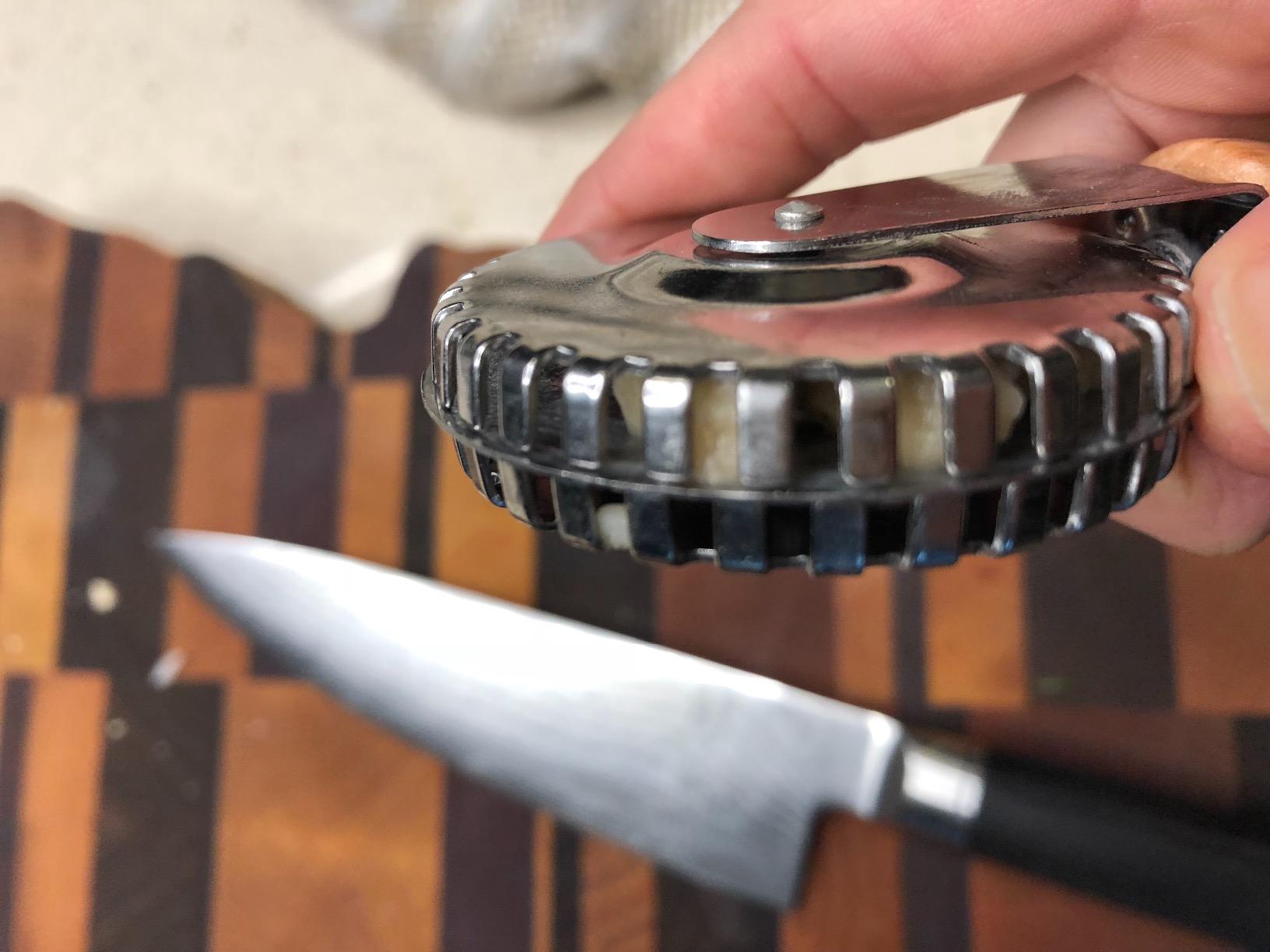 Happy Sales HSPC-SSS1, Stainless Steel Pastry Crimper and Sealer customer photo 2