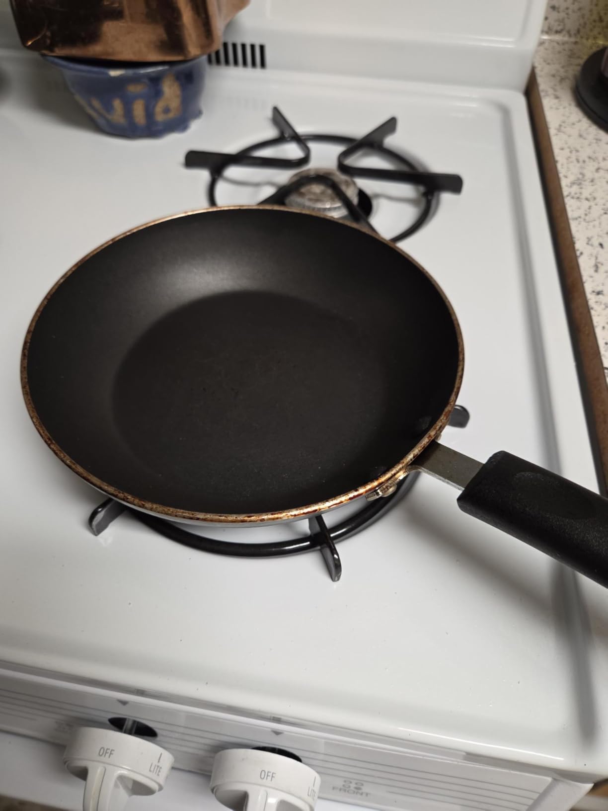 Utopia Kitchen Nonstick Cookware 3 Piece Omelette Pan Skillet Set, Nonstick Frying Pans with Induction Bottom, 8, 9.5 & 11 Inches Frying Pans with Bakelite Handles, PFOA Free, Grey - Customer Photo 0