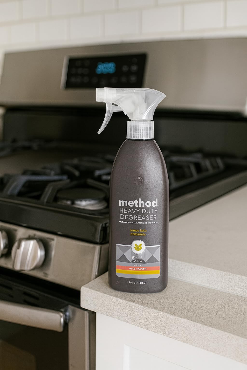 Method Heavy Duty Degreaser, Lemongrass Scent, Oven Cleaner & Stove Top Cleaner, 28 Oz Spray Bottle (Pack of 1),(Packaging may vary) customer photo 2