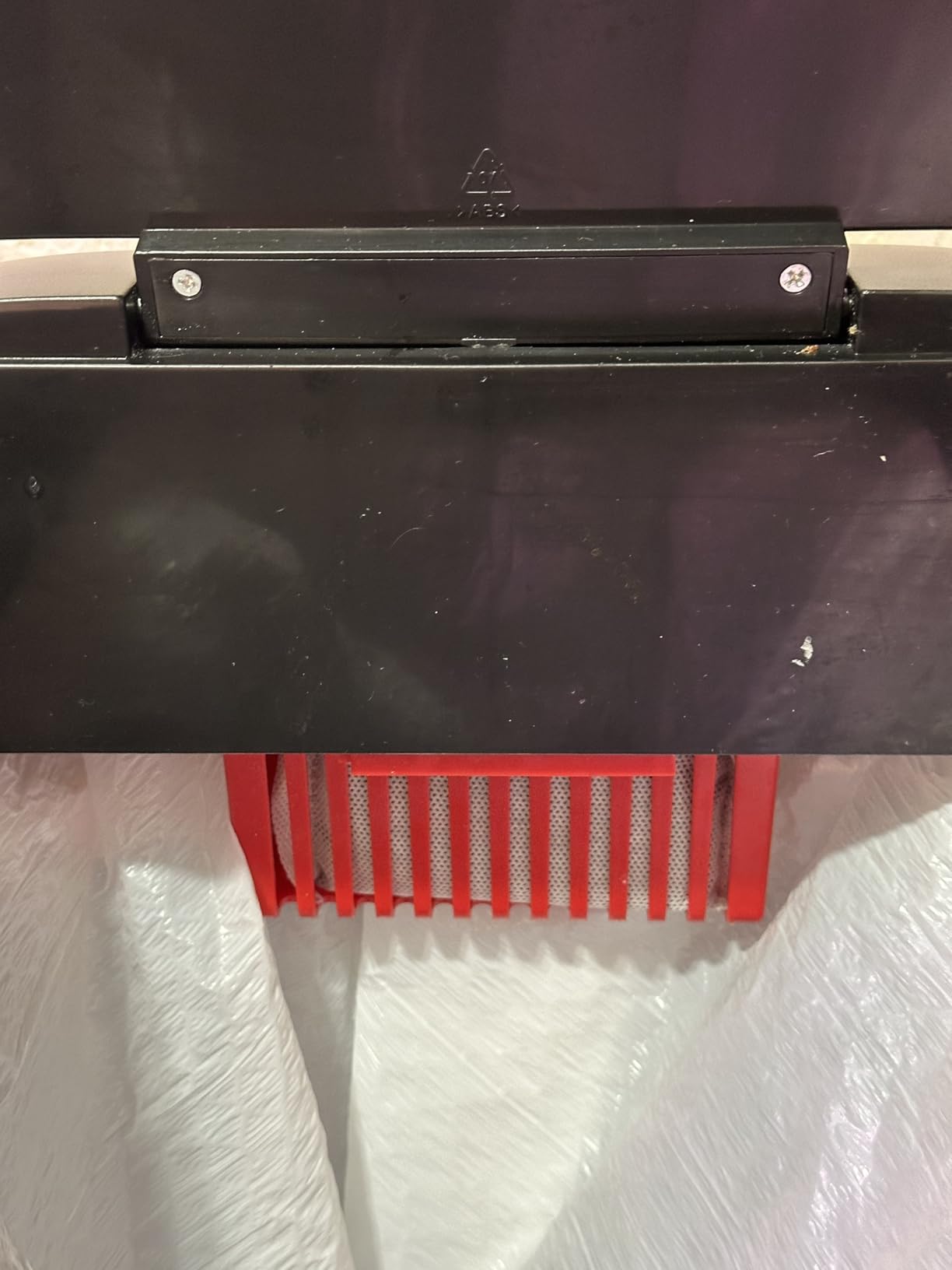 iTouchless 13 Gallon Oval Touchless Sensor Trash Can with Odor Filter, Fingerprint-Proof Stainless Steel, 50L Automatic Kitchen Garbage Bin, Smart Hands-Free Motion Lid, Quiet Soft-Close customer photo 1