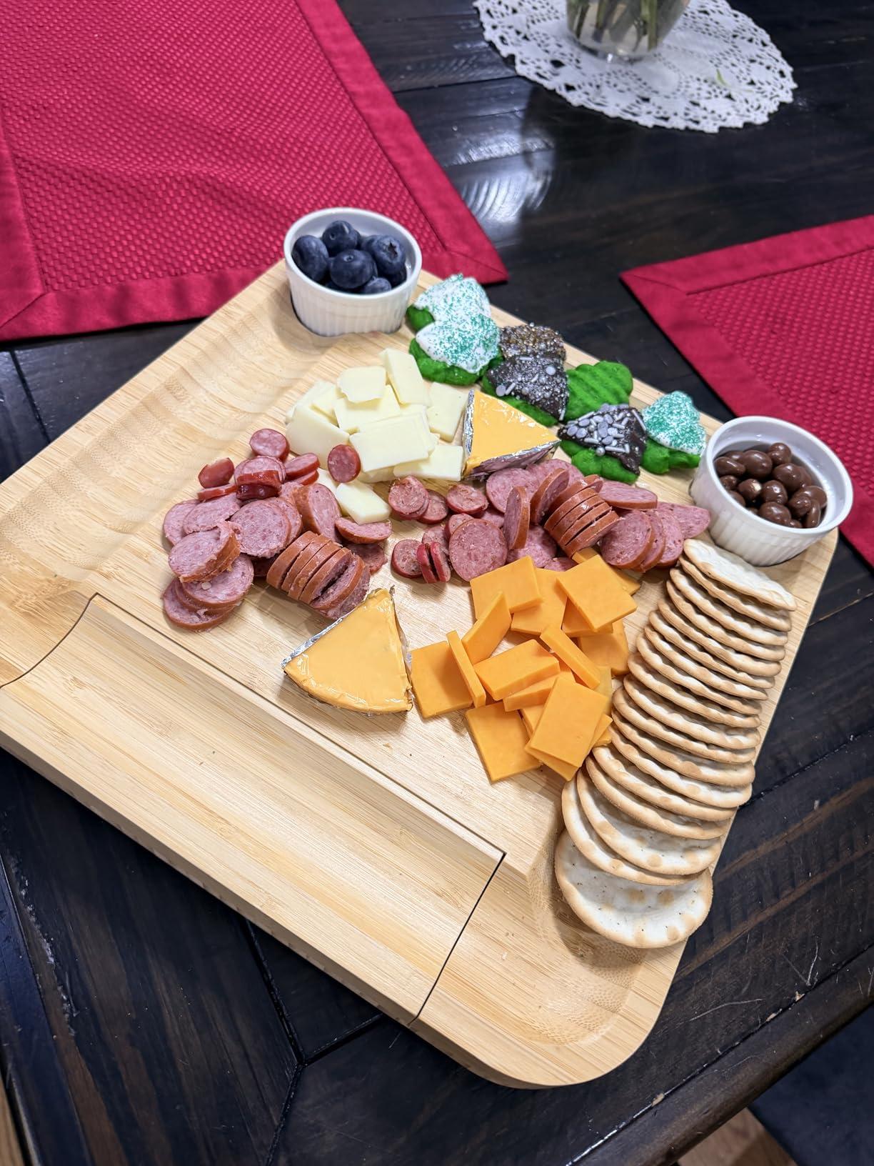 SMIRLY Charcuterie Large Bamboo Cheese Board Set for Serving - House Warming Gifts for New Home, Wedding, Bridal Shower & Birthday, for Women Customer Review SMIRLY Charcuterie Large Bamboo Cheese Board Set for Serving - House Warming Gifts for New Home, Wedding, Bridal Shower & Birthday, for Women - Customer Photo 3