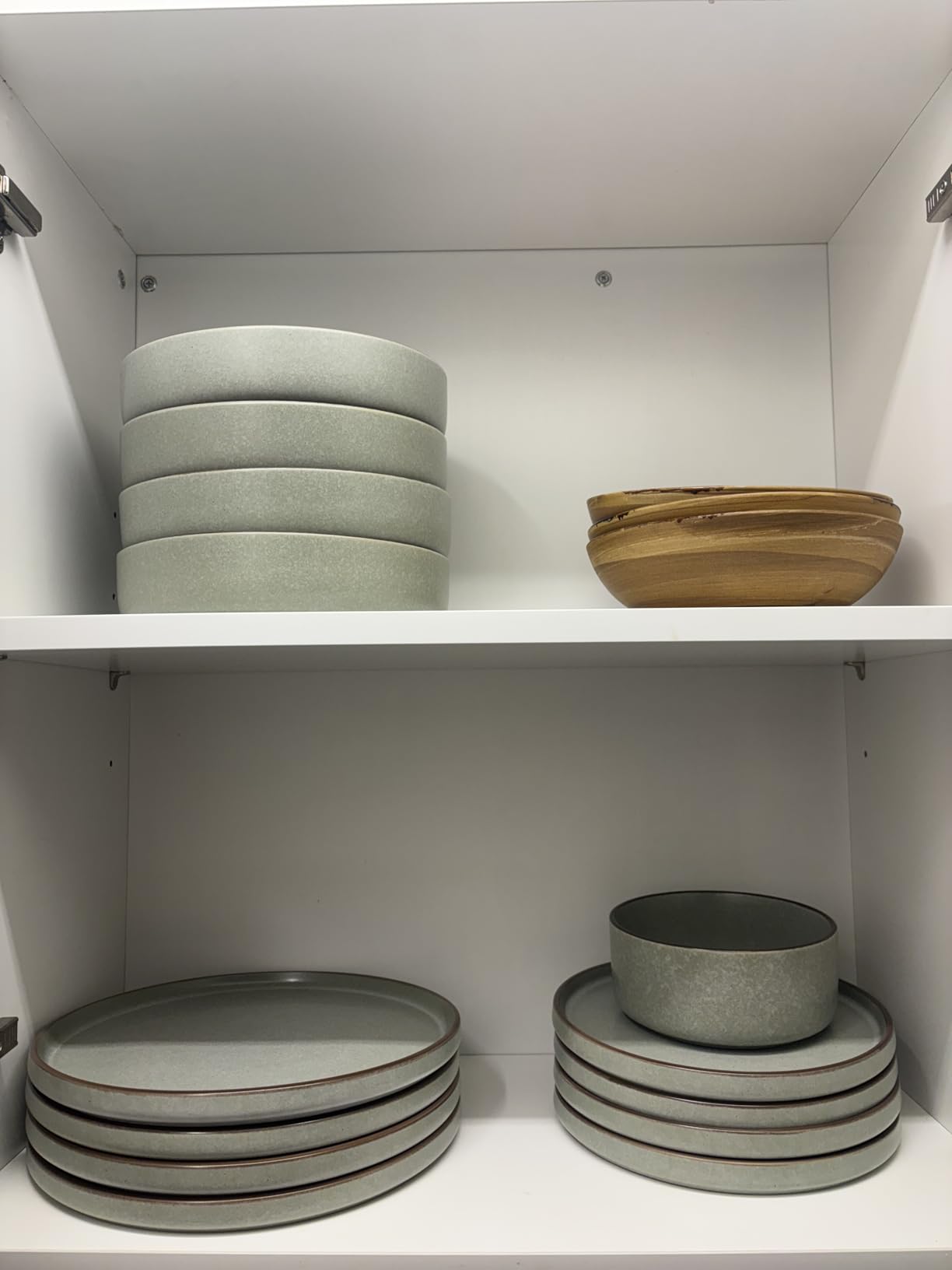Gibson Elite Embossed Bone China 16-Piece Double Bowl Dinnerware Set, Service for 4 – White Elegant Plates and Bowls - Customer Photo 3