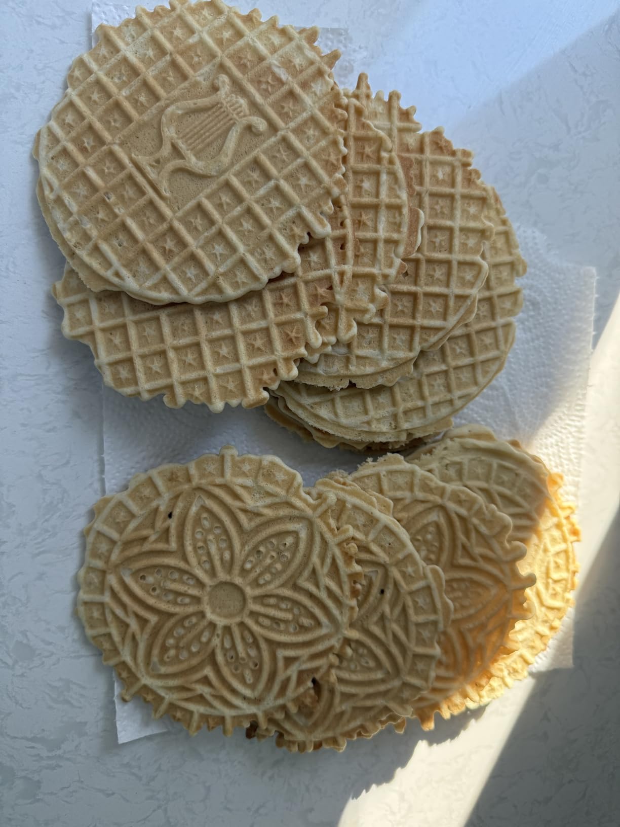 C. Palmer Extra Thin Pizzelle Iron, Model 7500, Electric Pizelle Maker, Made in America customer photo 2