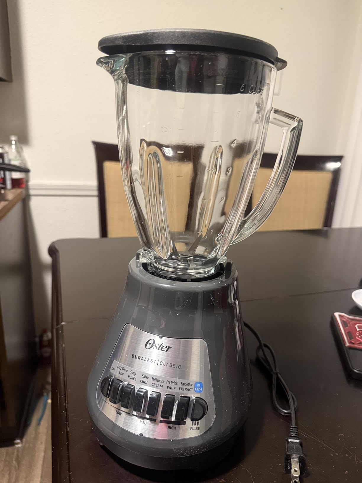 Oster Classic Series 8-Speed Blender with 6-Cup Glass Jar, Gray - Customer Photo 1