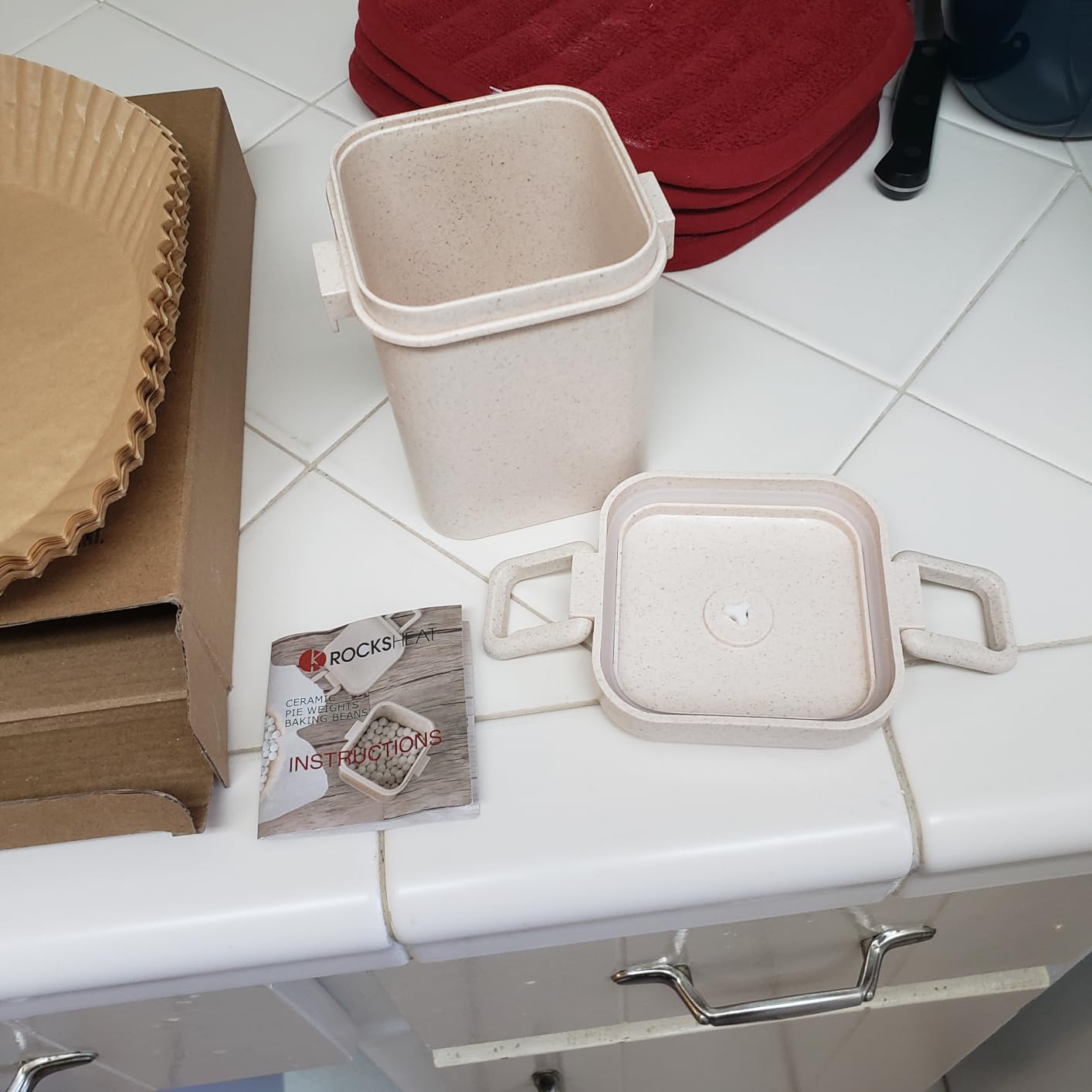 K Ceramic Pie Weights, Baking Beads Pie Crust Weights, Natural baking beans with Wheat Straw Container (2.2Lb | 1000g) customer photo 1