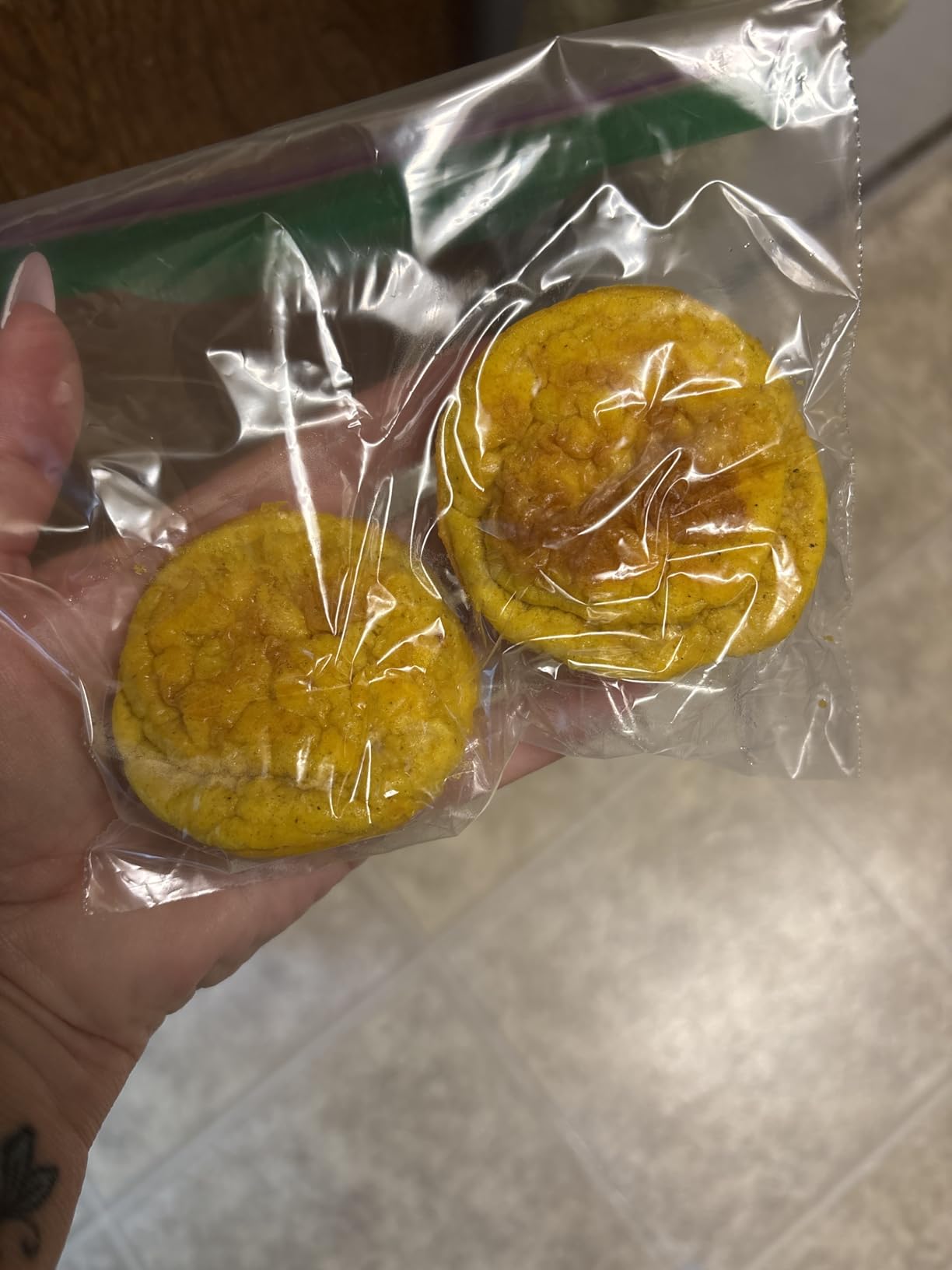 CAKETIME 12 Cups Silicone Muffin Pan - Nonstick Cupcake Pan 1 Pack Regular Size Silicone Mold for Baking customer photo 1