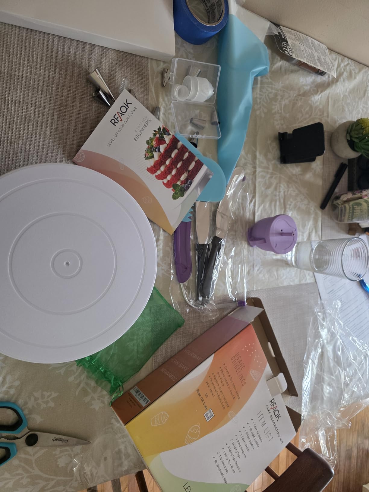 RFAQK 200PCs Cake Decorating Kit with Cake Turntable & Leveler, Baking Supplies Gift Includes 110+1 Piping Bags,55 Icing Tips,2 Frosting Spatulas, Adjustable Scraper, Video Tutorial, Booklet & more customer photo 1