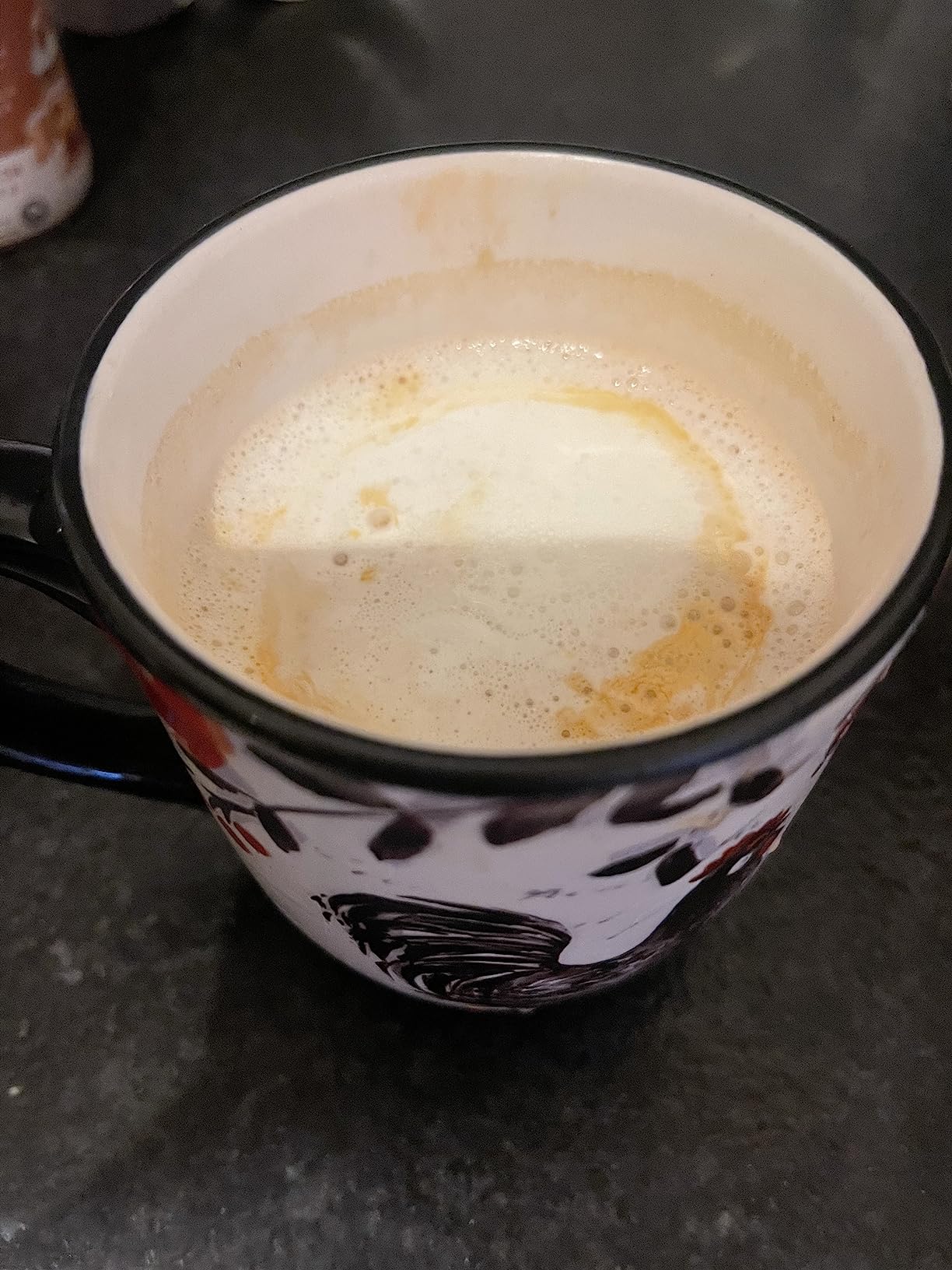 Philips 1200 Series Fully Automatic Espresso Machine, Classic Milk Frother, 2 Coffee Varieties, Intuitive Touch Display, 100% Ceramic Grinder, AquaClean Filter, Aroma Seal, Black (EP1220/04) - Customer Photo 1
