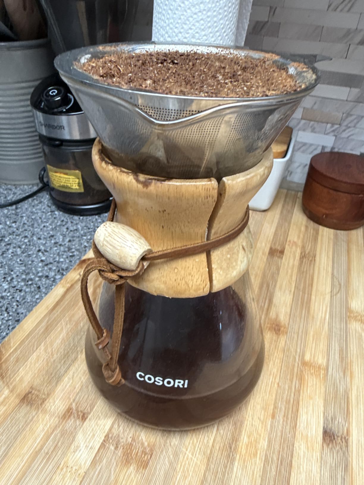COSORI Pour Over Coffee Maker with Double Layer Stainless Steel Filter, 8-Cup, 34oz, Drip Coffee Maker, Coffee Dripper Brewer, High Heat Resistant Carafe, also for Camping, Hiking - Customer Photo 4